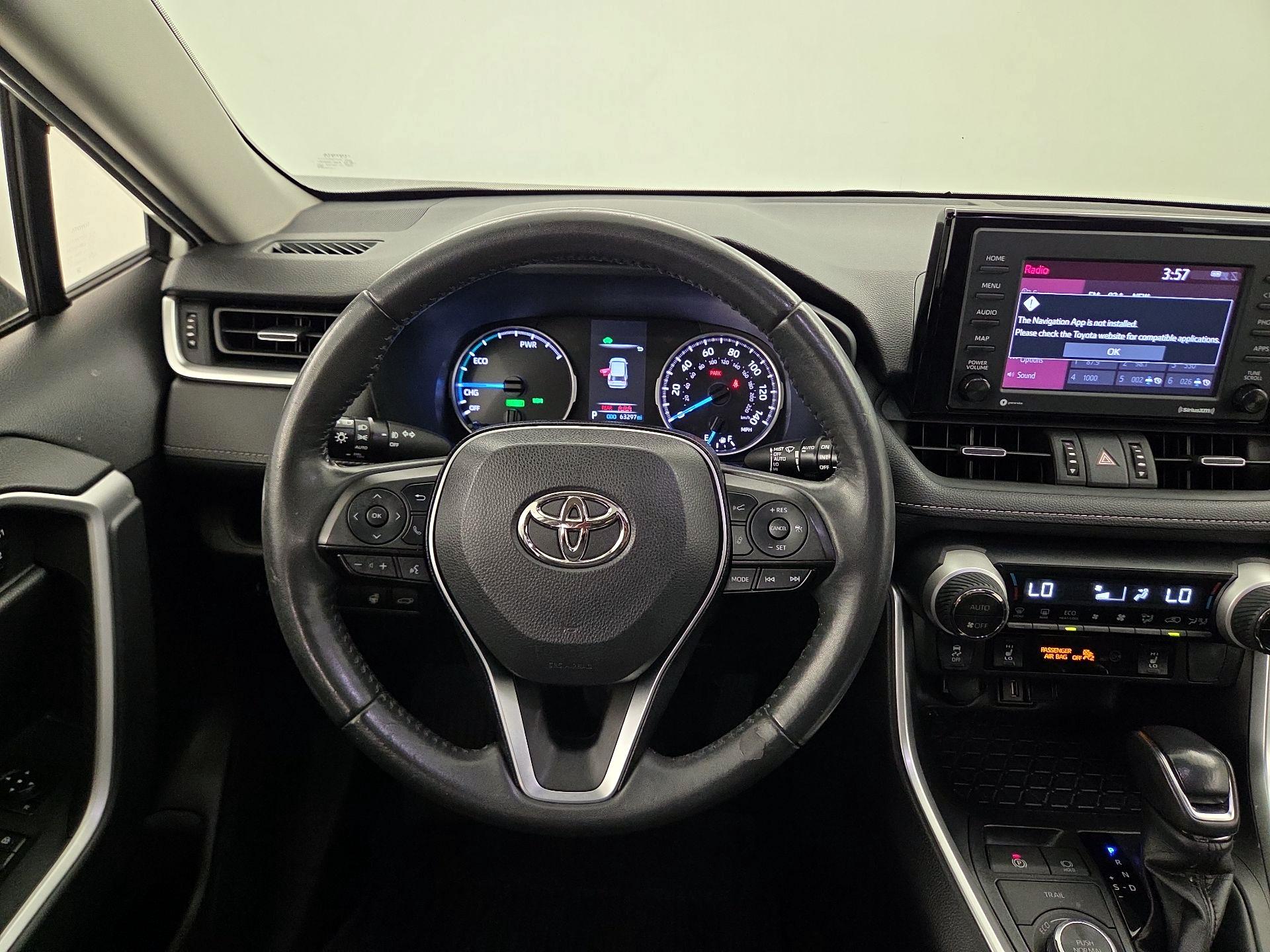 Thumbnail: 2022 Toyota RAV4 - 10