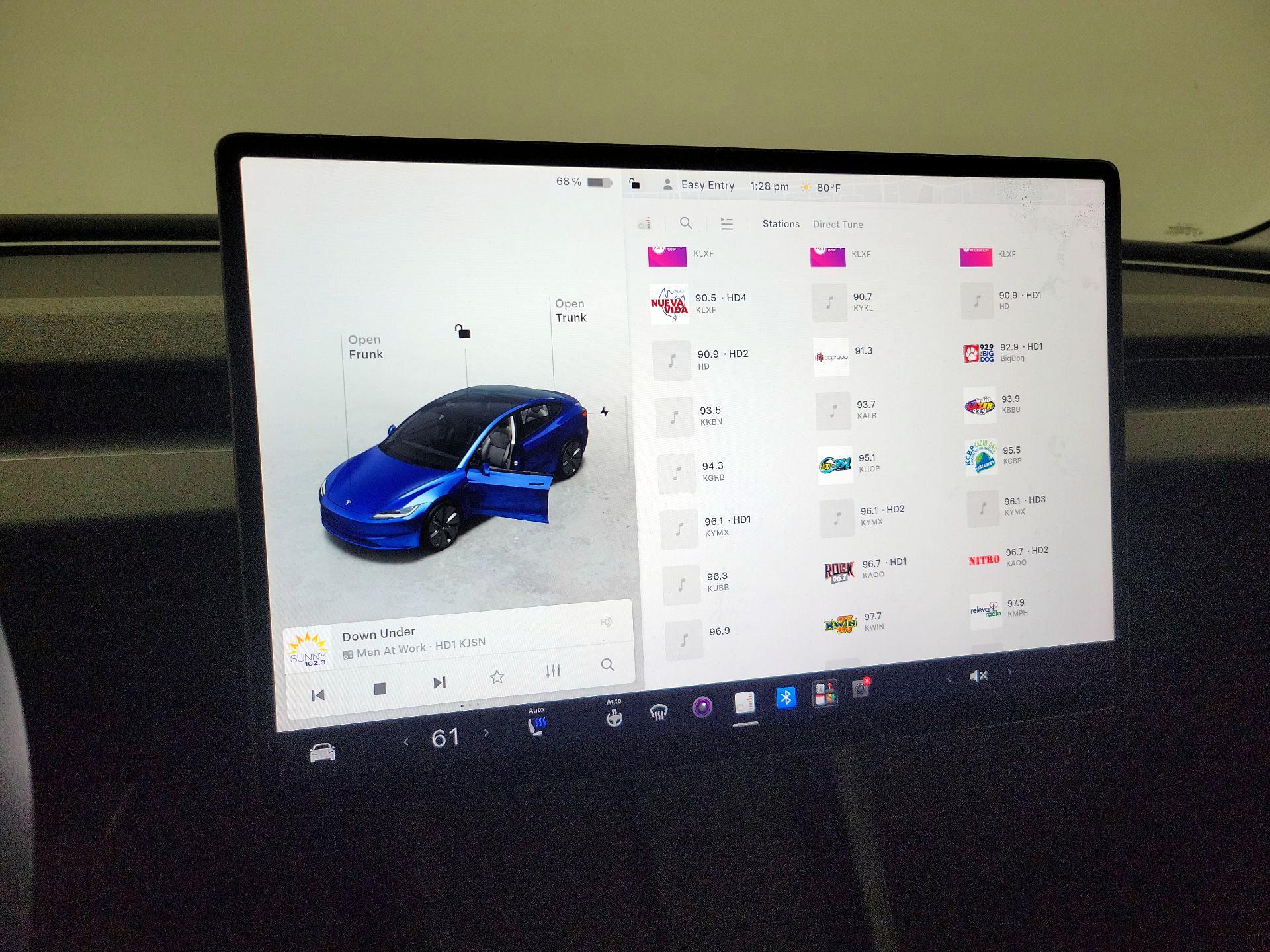 Thumbnail: 2025 Tesla Model 3 - 15