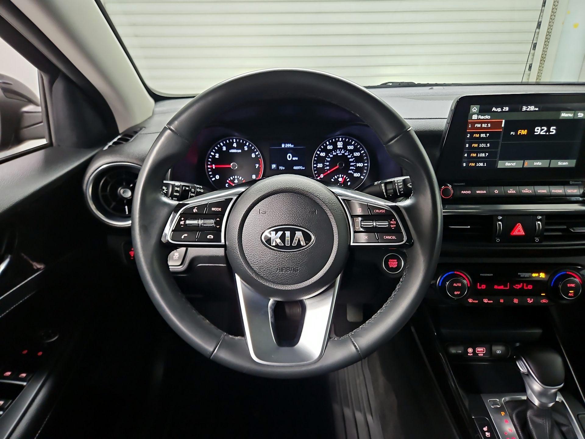 Thumbnail: 2019 Kia Forte - 10