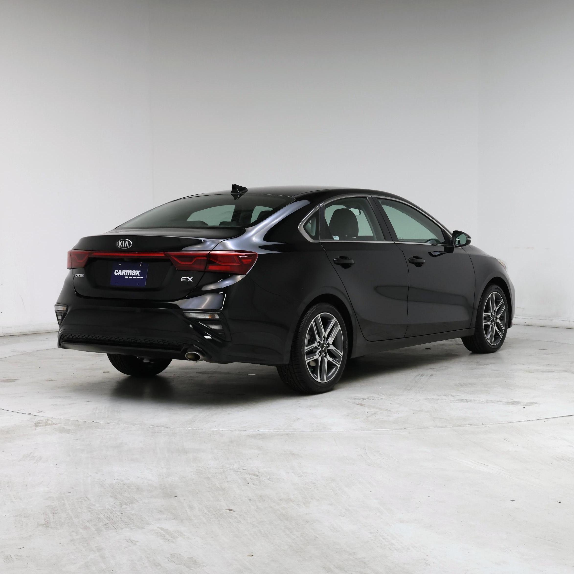 Thumbnail: 2019 Kia Forte - 8