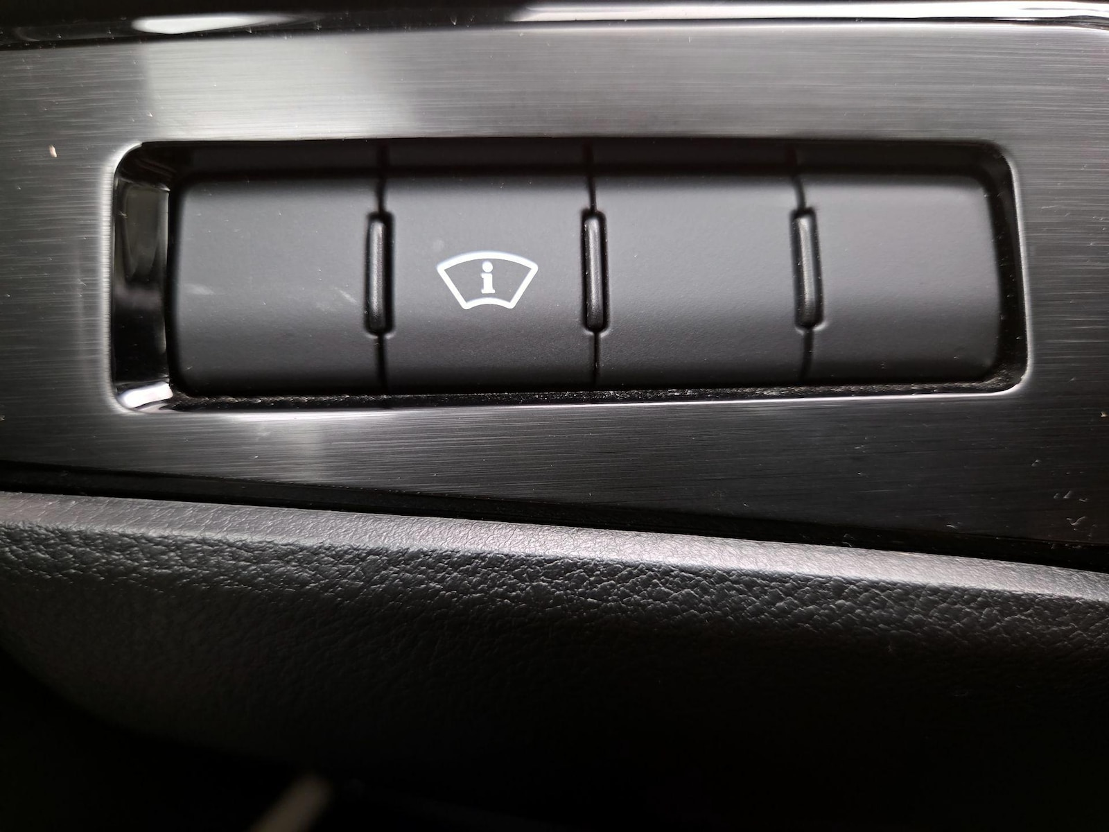 2022 Lexus ES Hybrid 300h - Photo 14