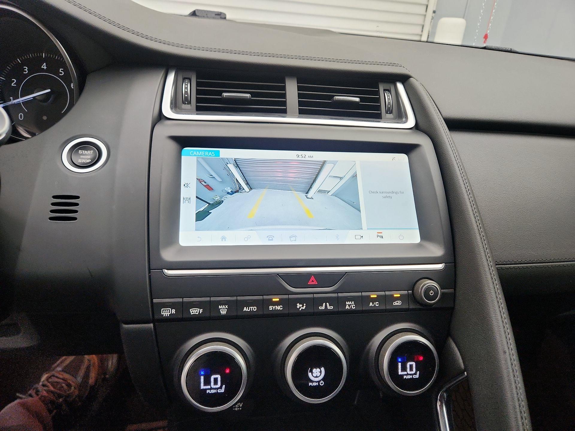 Thumbnail: 2020 Jaguar E-Pace - 14
