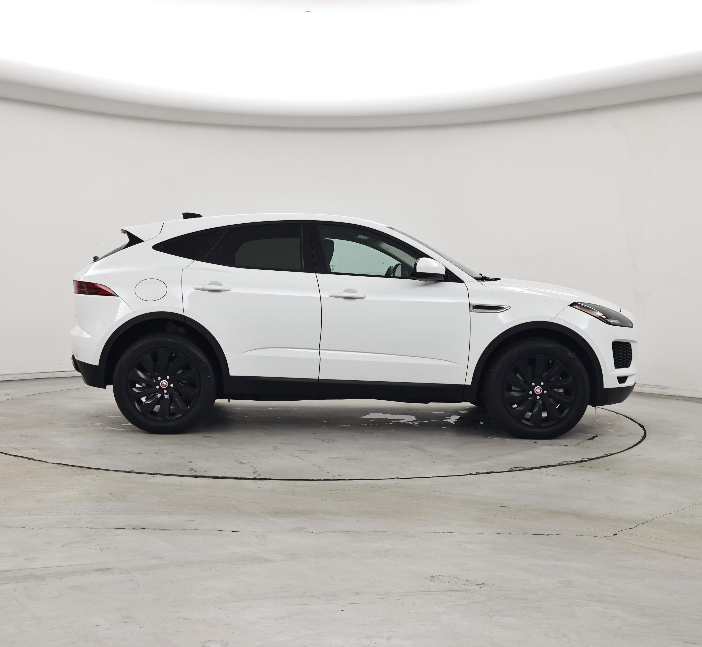 Thumbnail: 2020 Jaguar E-Pace - 7