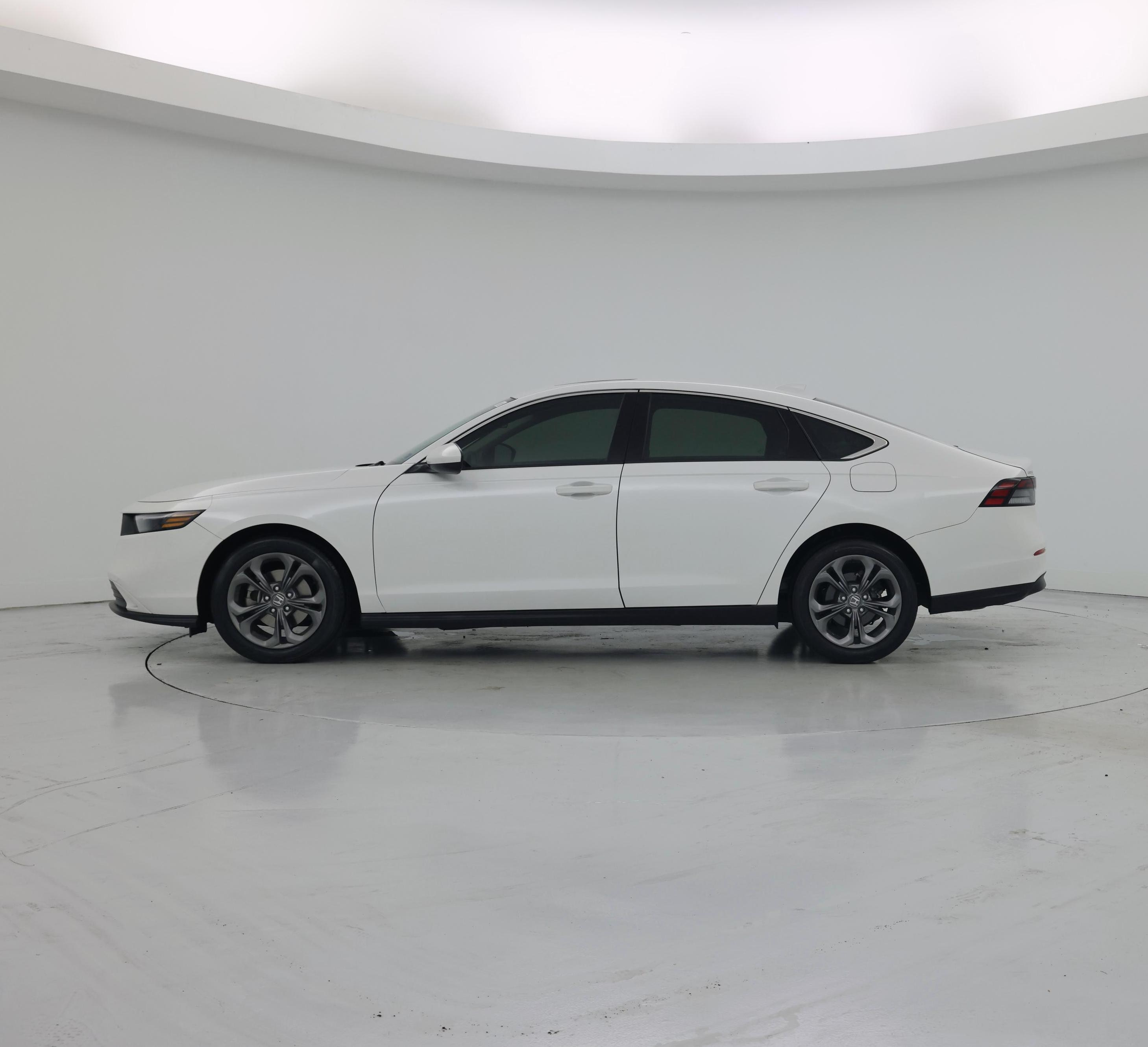 Thumbnail: 2023 Honda Accord - 3