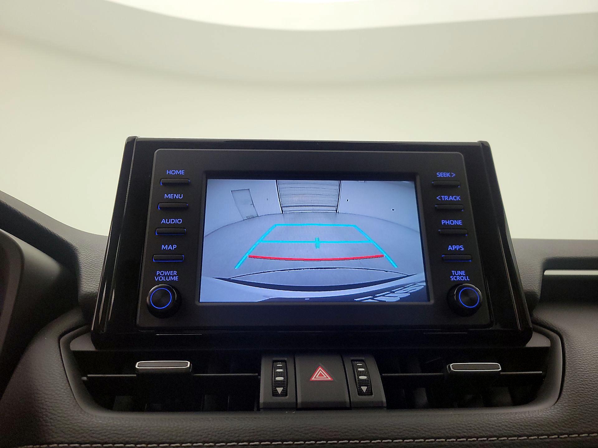 Thumbnail: 2019 Toyota RAV4 - 14