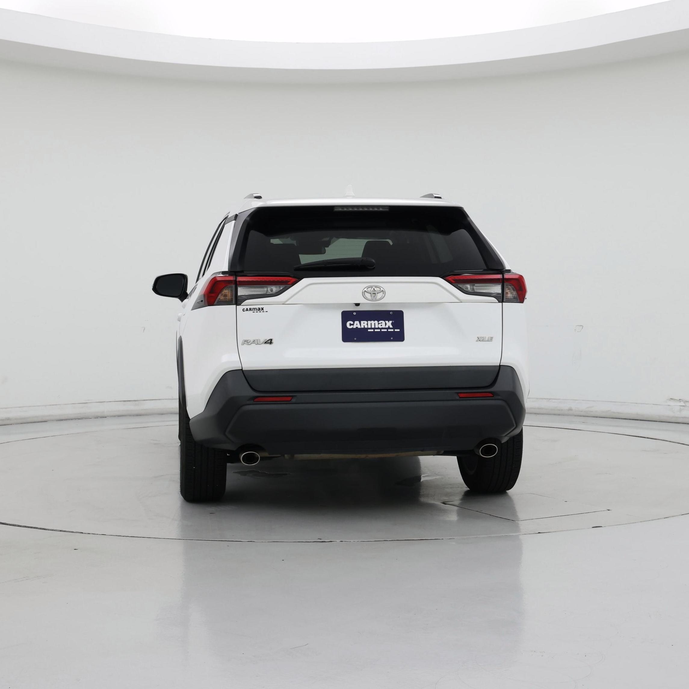 Thumbnail: 2019 Toyota RAV4 - 6