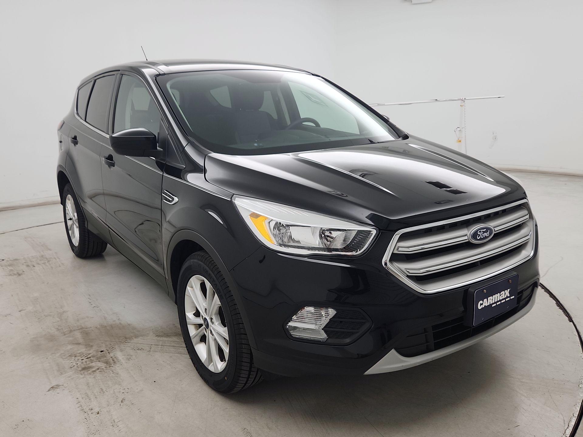 Thumbnail: 2019 Ford Escape - 1
