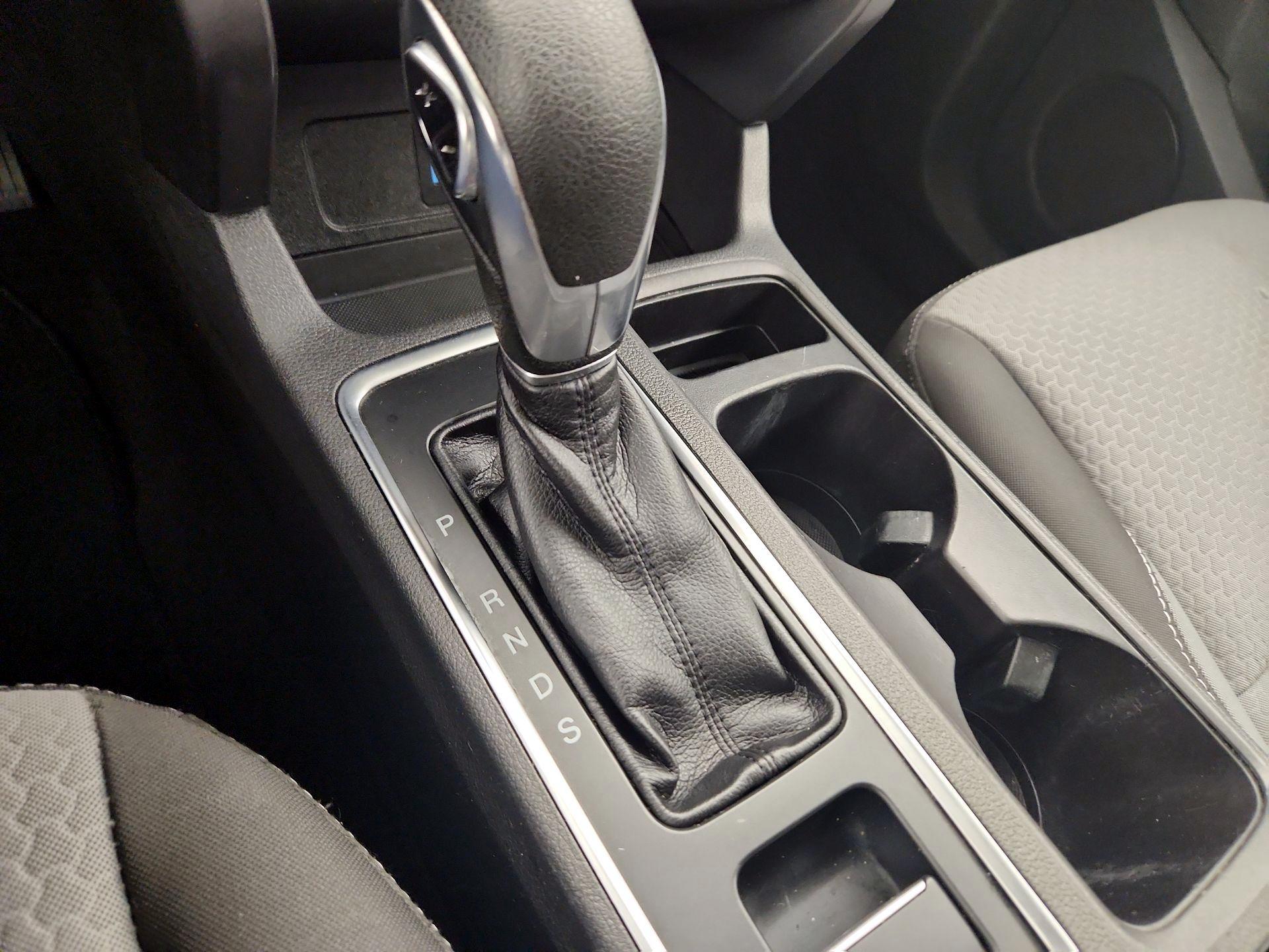 Thumbnail: 2019 Ford Escape - 15