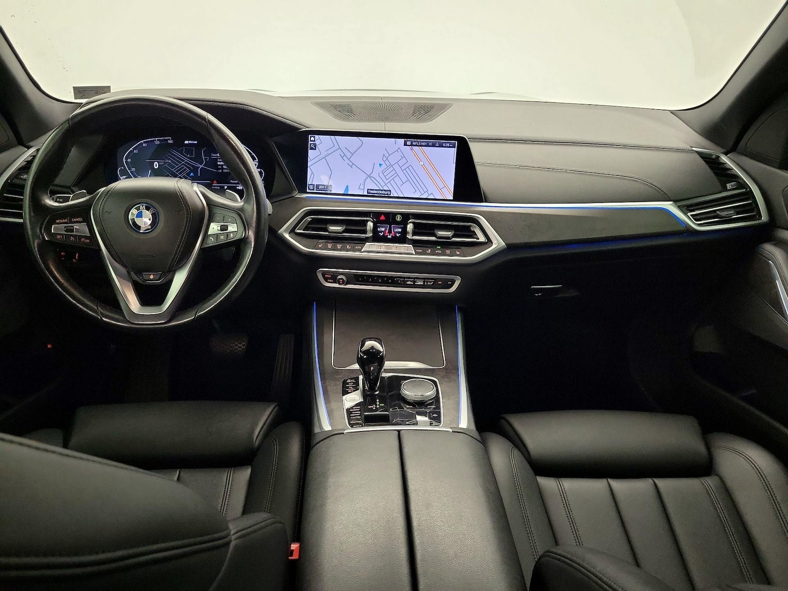 2022 BMW X5 45e - Photo 10