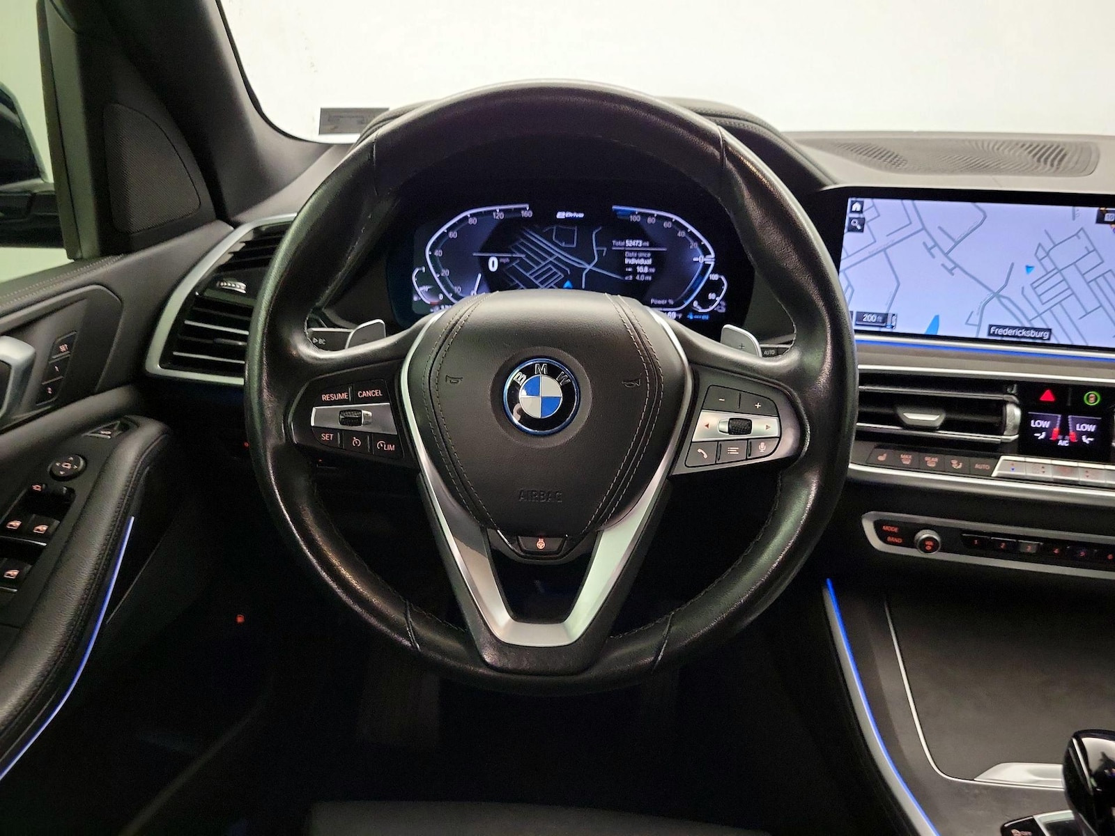 2022 BMW X5 45e - Photo 11