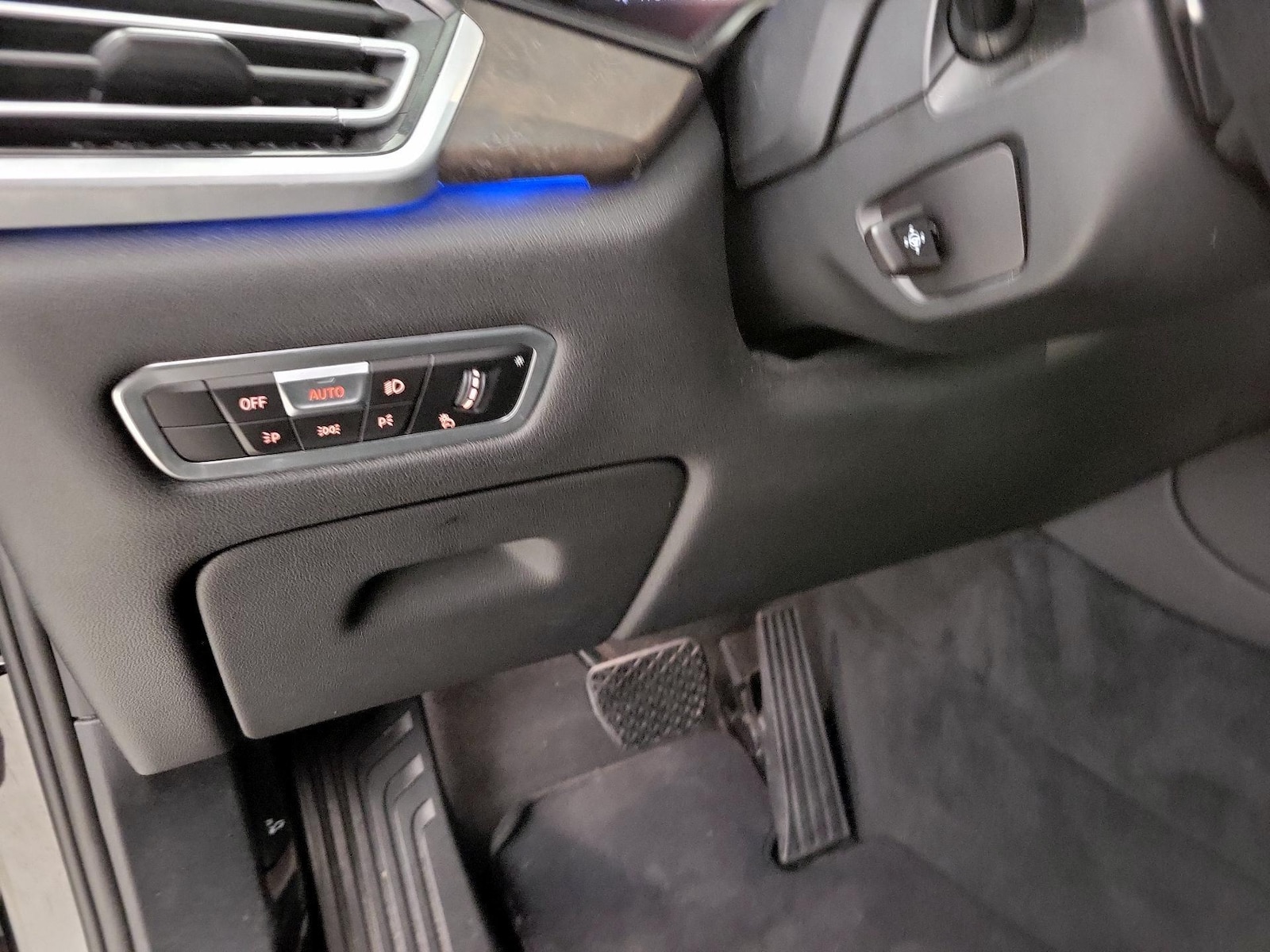 2022 BMW X5 45e - Photo 14