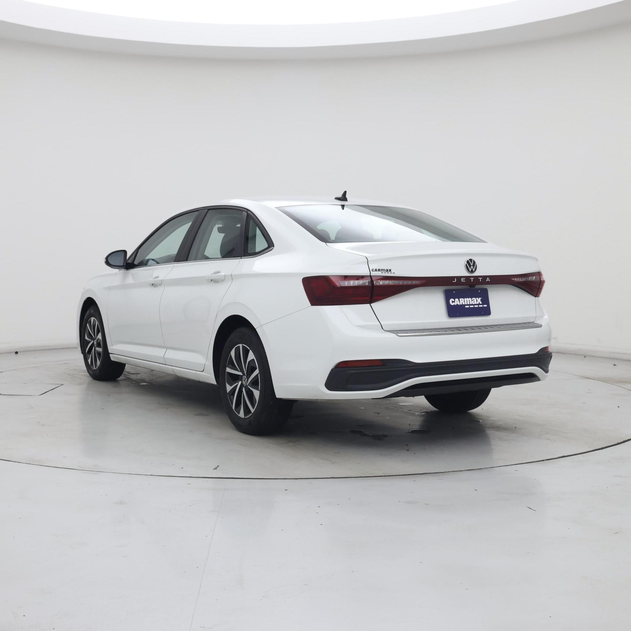 Thumbnail: 2025 Volkswagen Jetta - 2