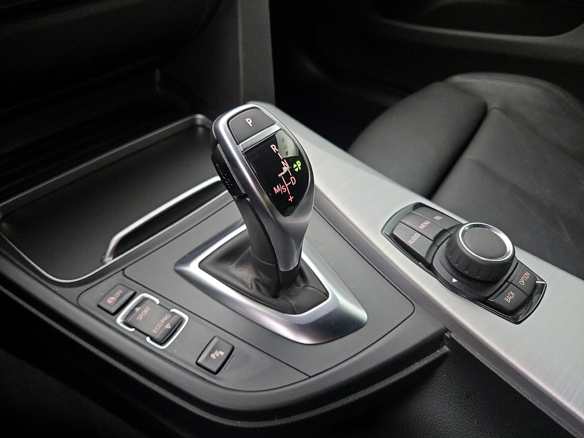 Thumbnail: 2016 BMW 4 Series - 17