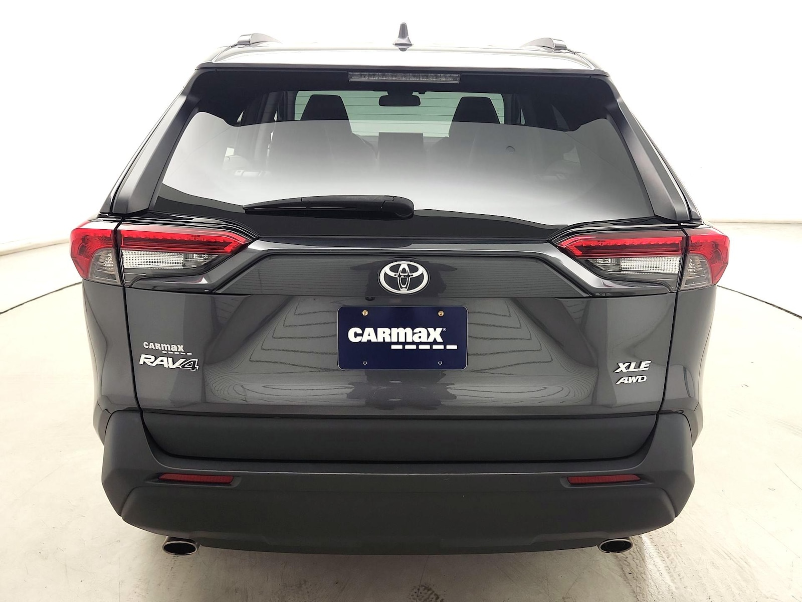 2022 Toyota RAV4 XLE Premium - Photo 6