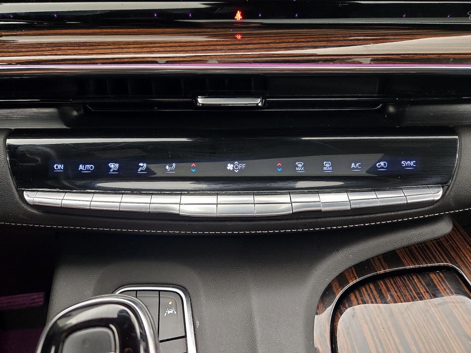2022 Cadillac Escalade ESV Premium Luxury - Photo 18