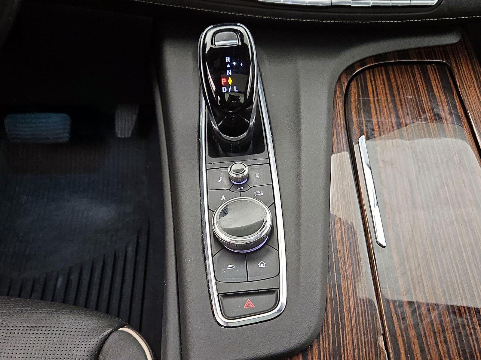 2022 Cadillac Escalade ESV Premium Luxury - Photo 19