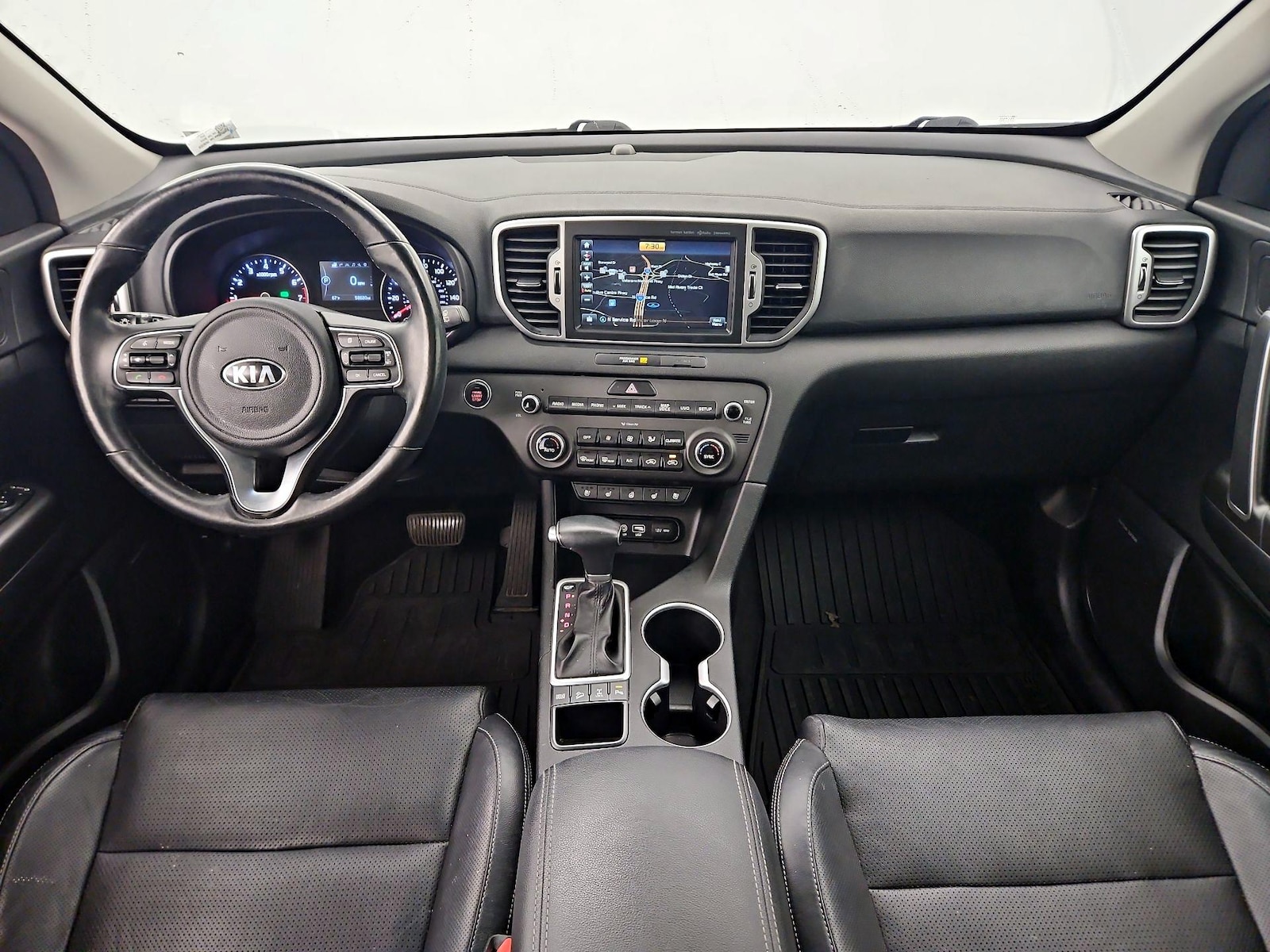 Apple CarPlay® & Android Auto™