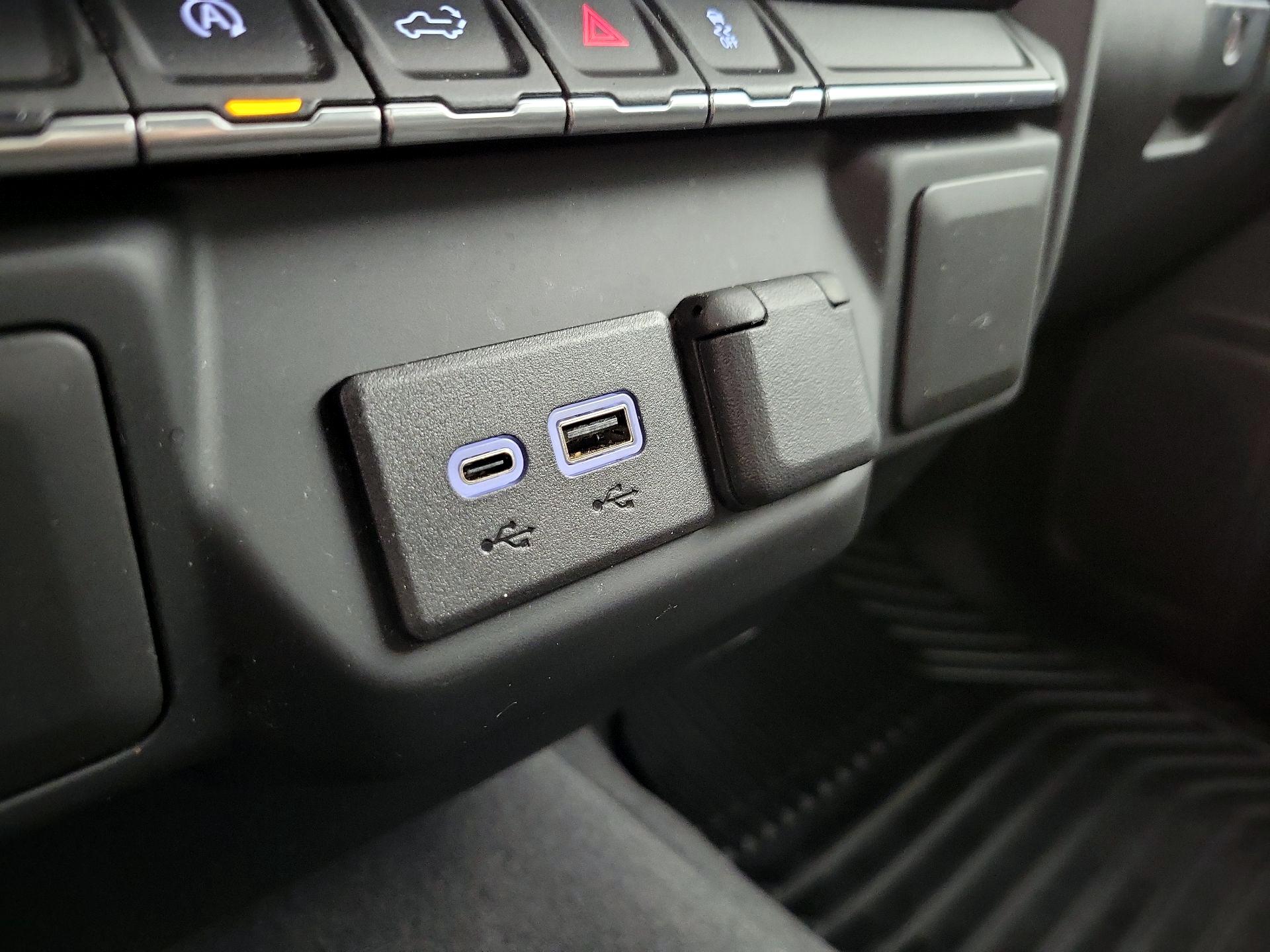 Thumbnail: 2023 GMC Sierra 1500 - 18