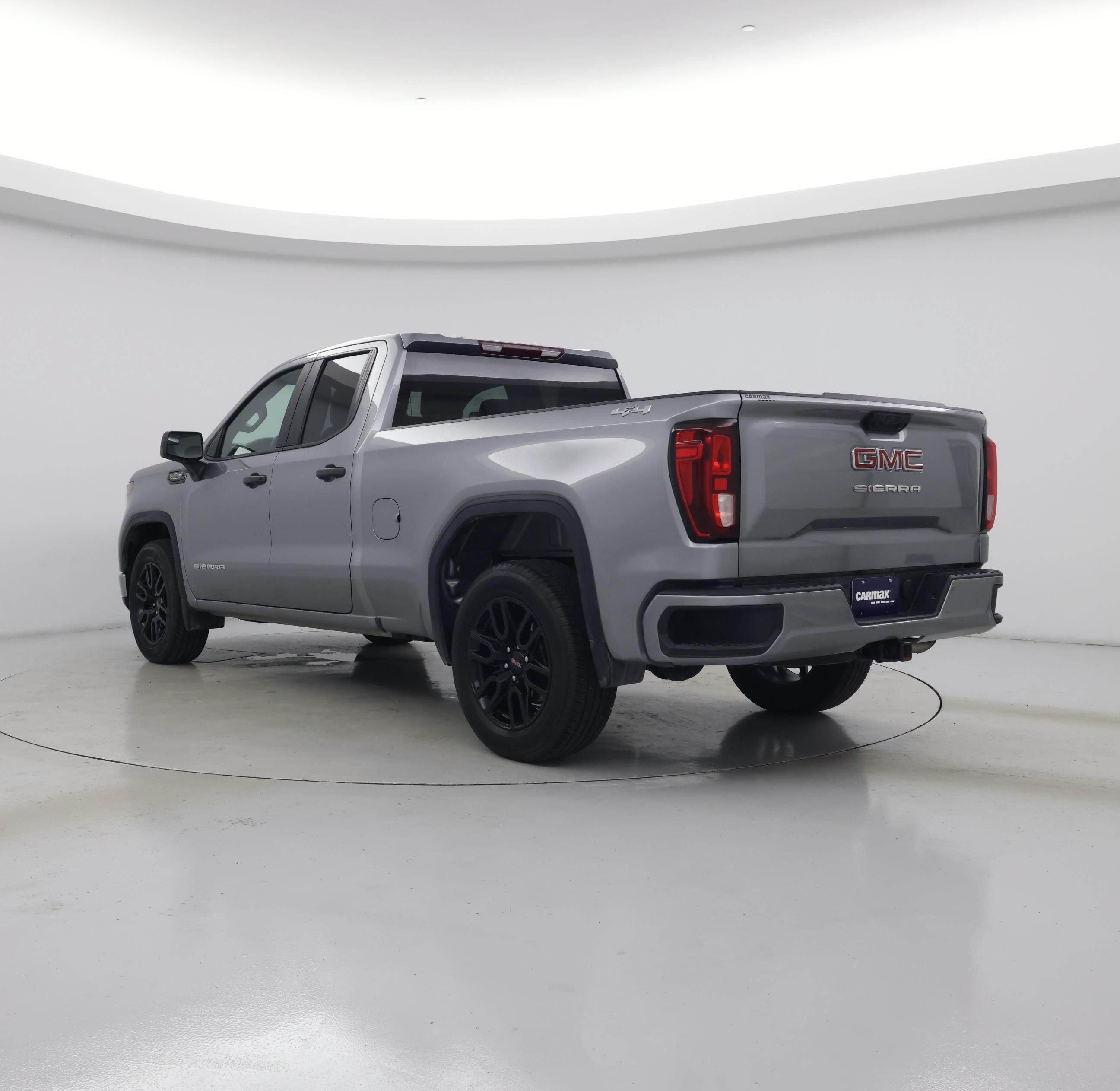 Thumbnail: 2023 GMC Sierra 1500 - 2