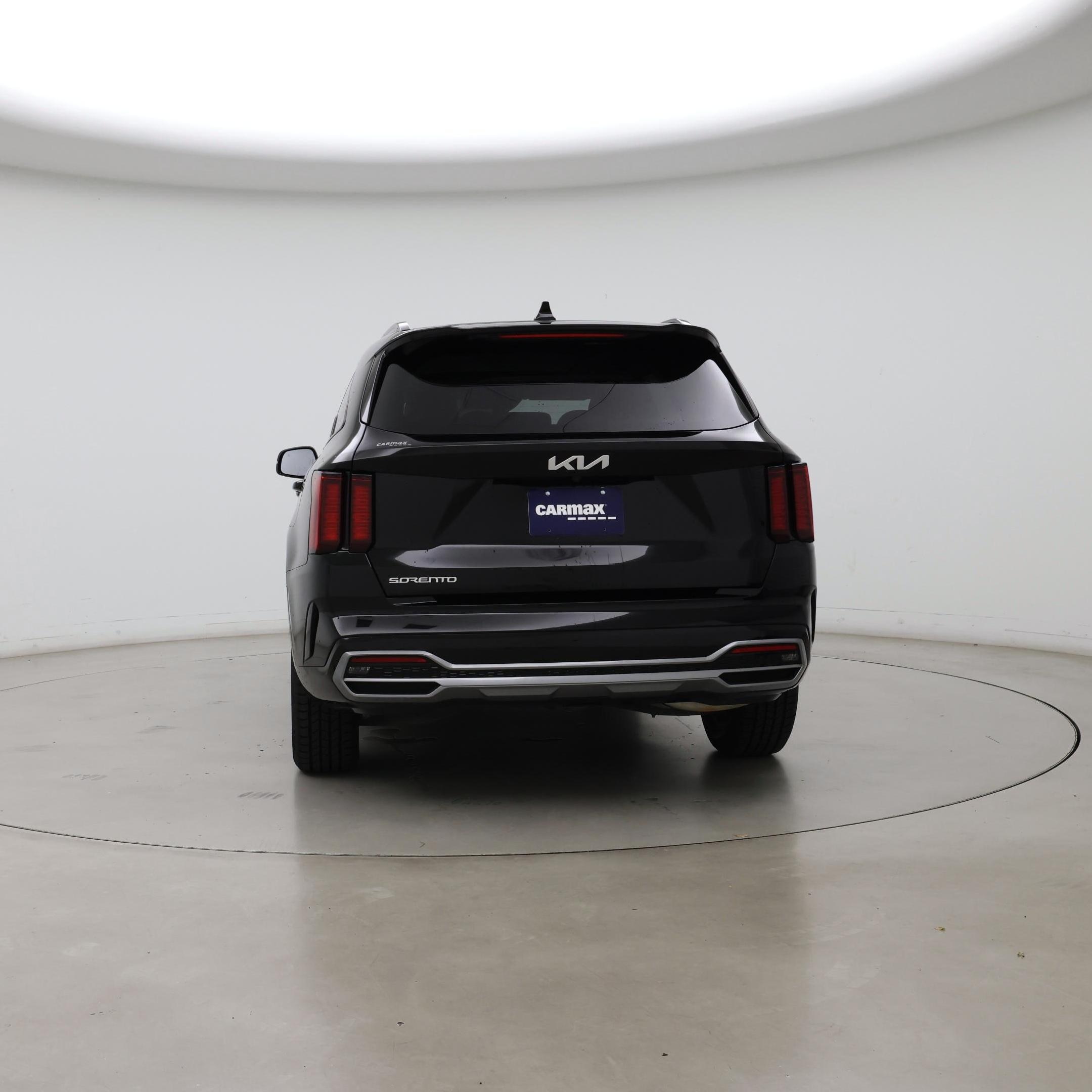 Thumbnail: 2023 Kia Sorento - 6