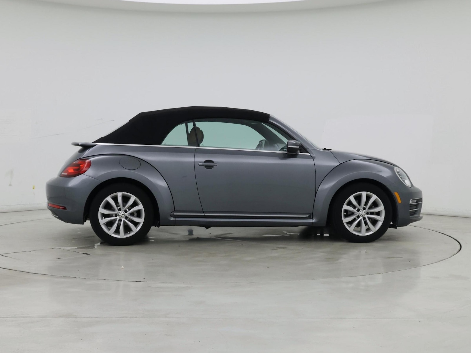 2017 Volkswagen Beetle Classic - Photo 8