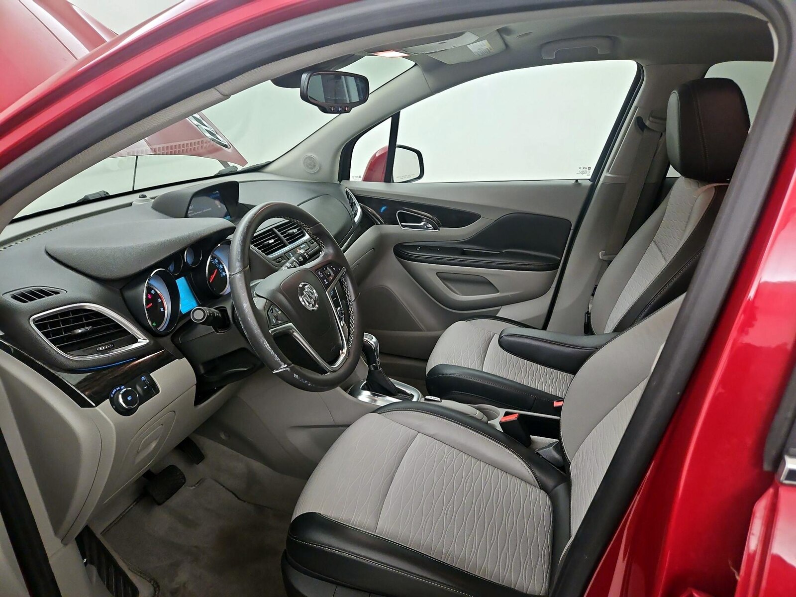 Power Seat(s) & Side Airbags