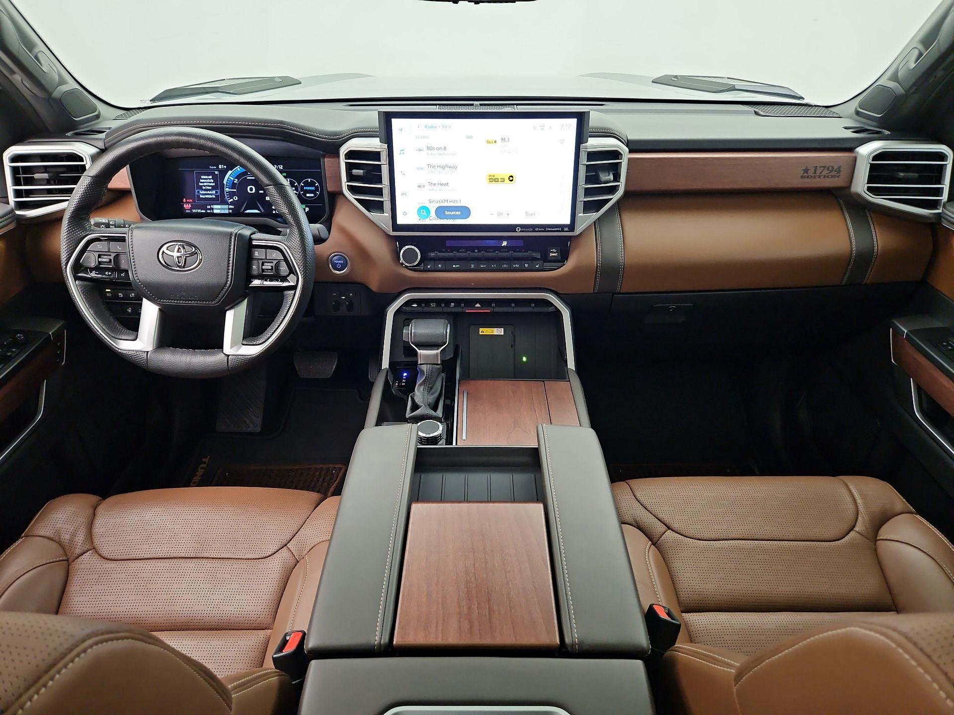 Thumbnail: 2024 Toyota Tundra - 9