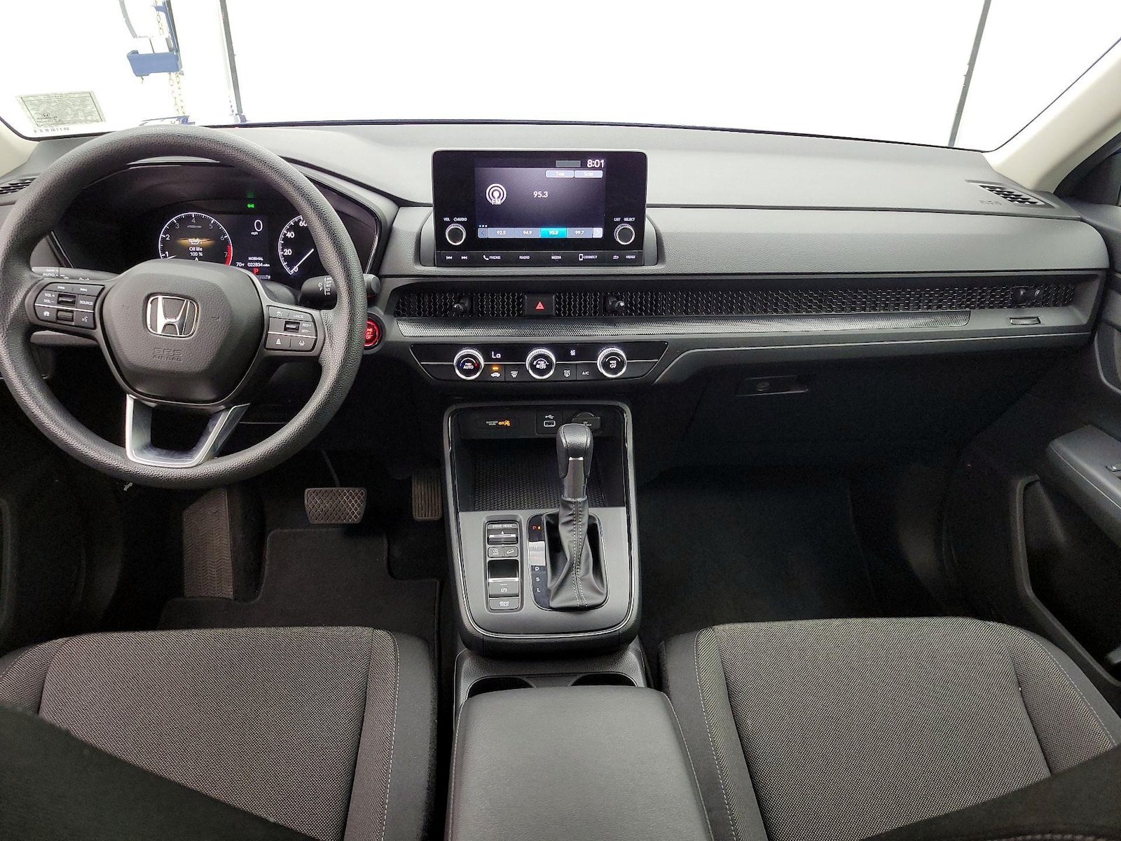 2025 Honda CR-V LX - Photo 10