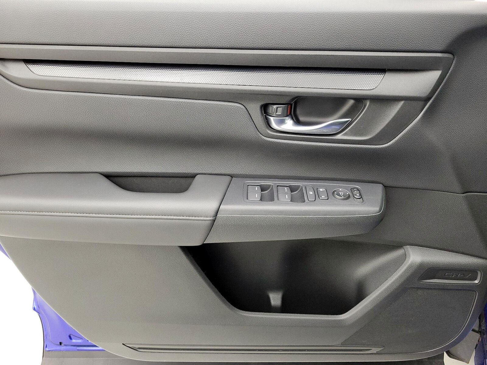 2025 Honda CR-V LX - Photo 13