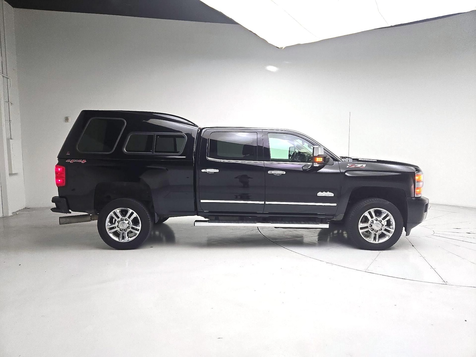 2015 Chevrolet Silverado 2500HD High Country - Photo 4