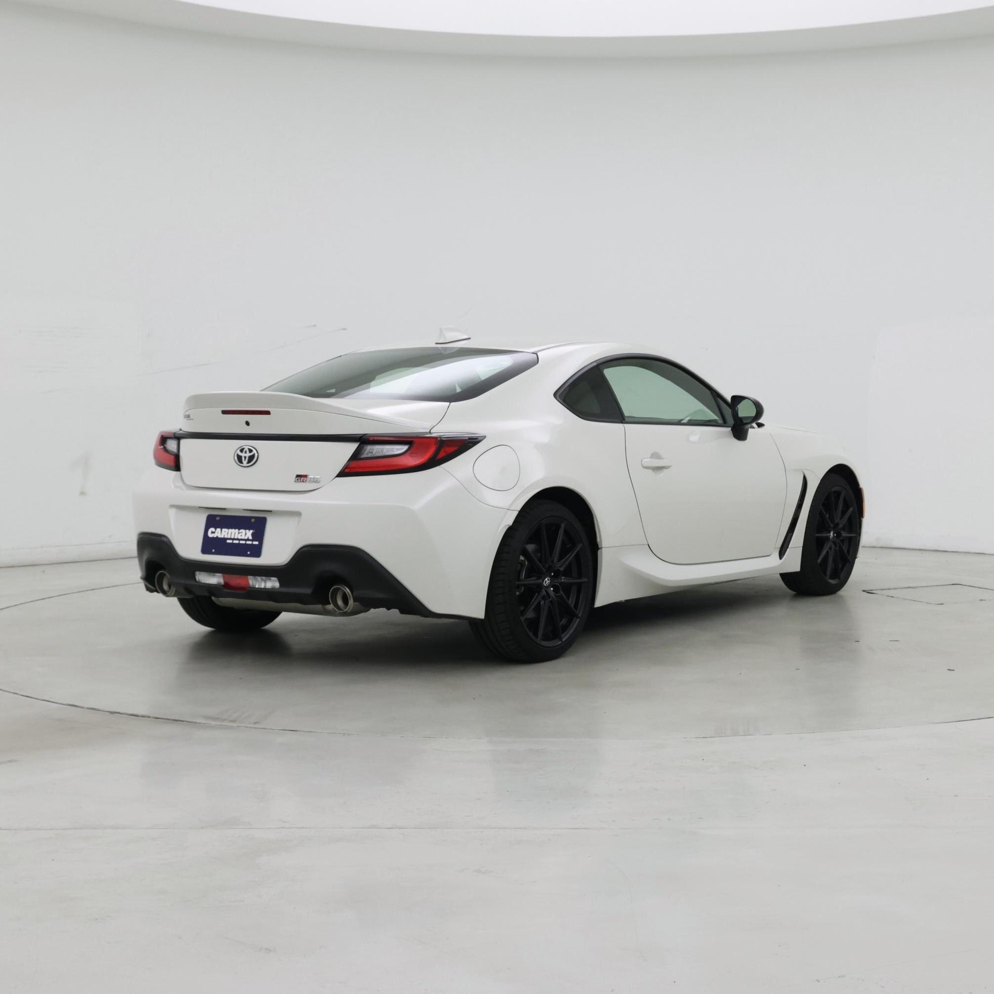 Thumbnail: 2025 Toyota GR86 - 8