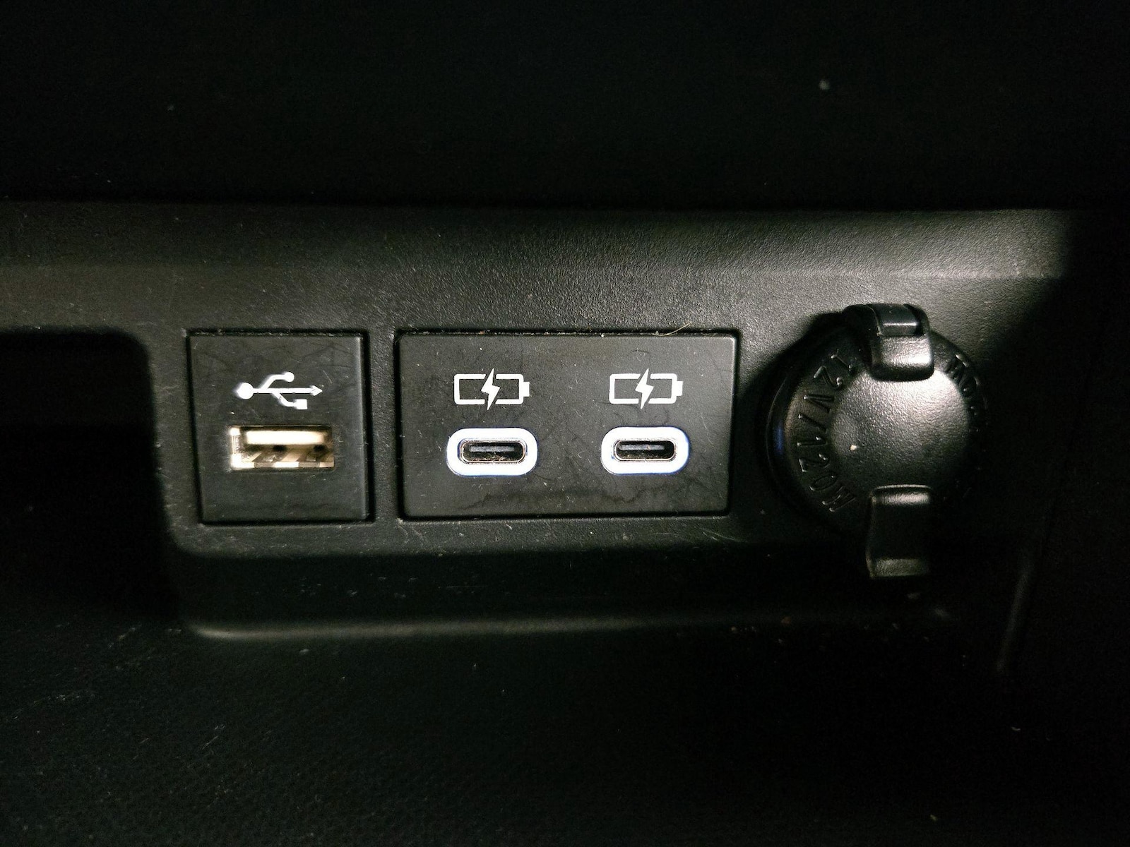 2023 Toyota Highlander Limited - Photo 20