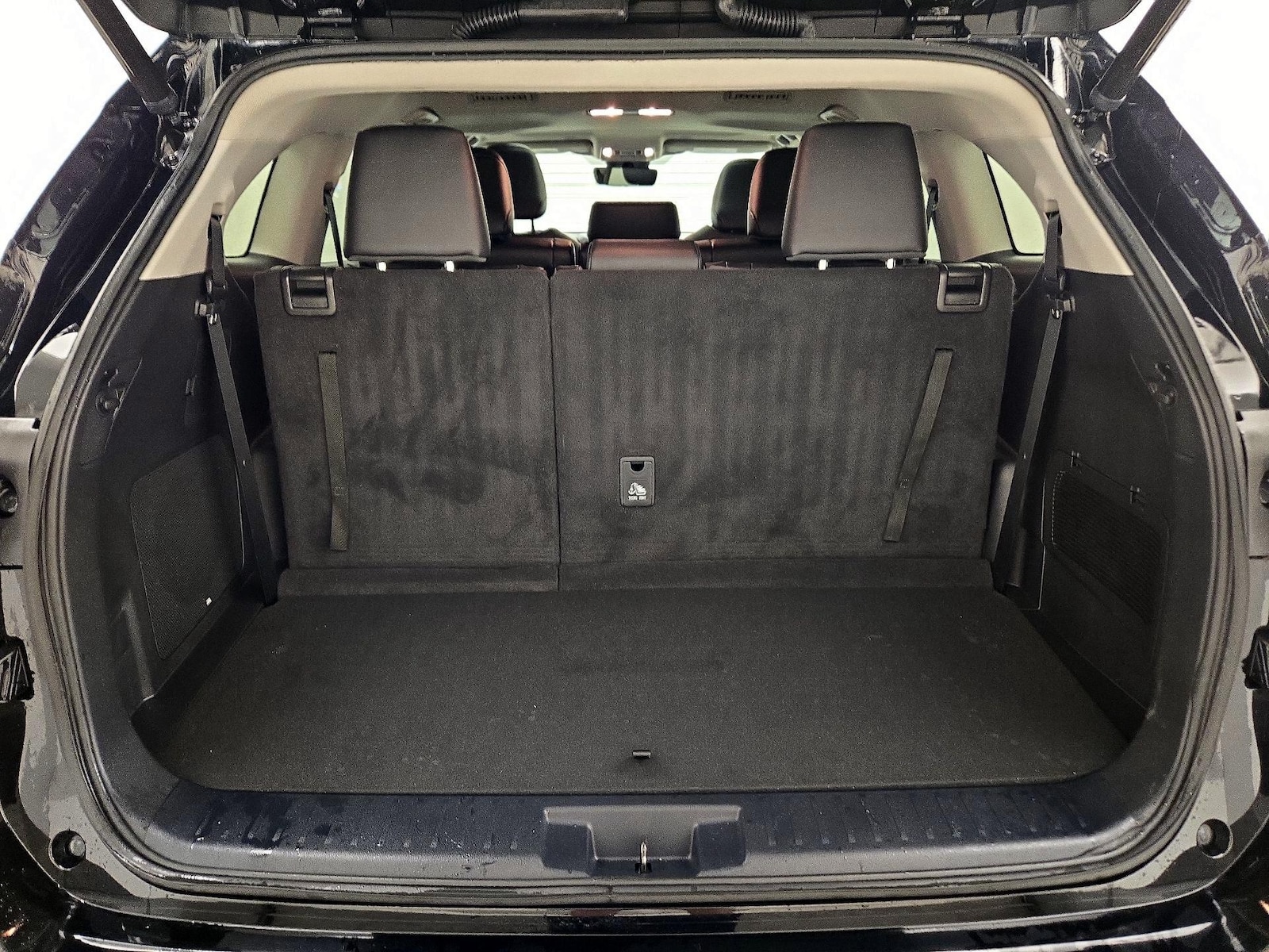 2023 Toyota Highlander Limited - Photo 24