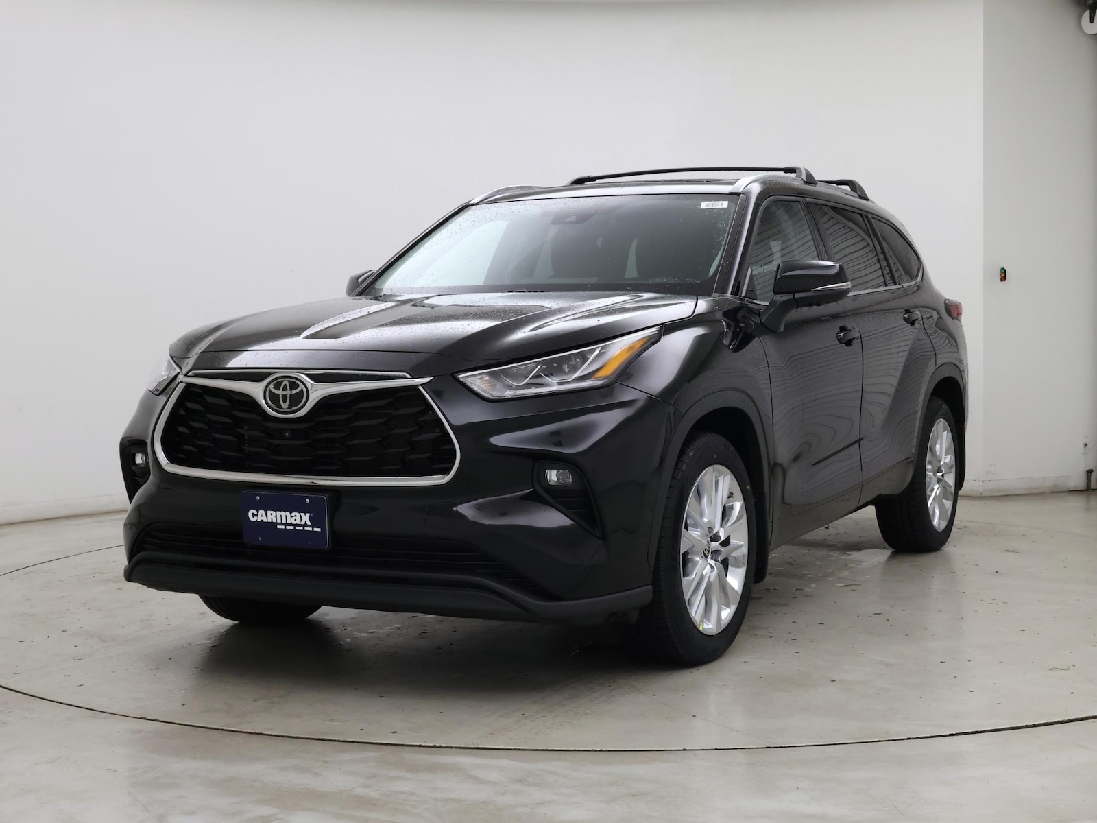 2023 Toyota Highlander Limited - Photo 5