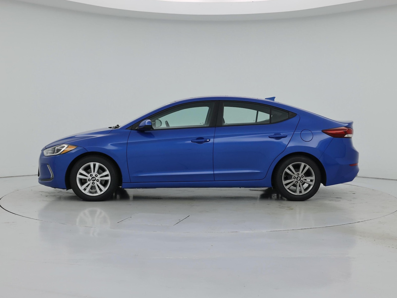 2017 Hyundai Elantra Value Edition - Photo 4