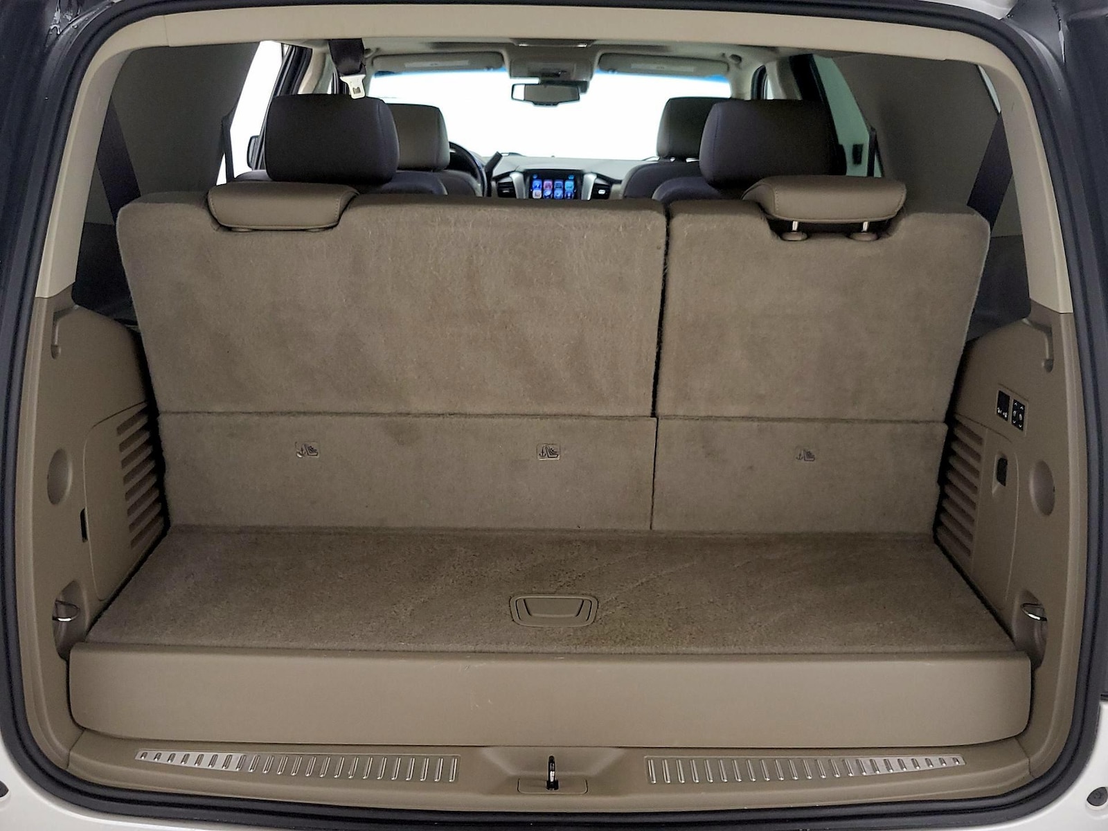 2020 GMC Yukon SLT - Photo 23