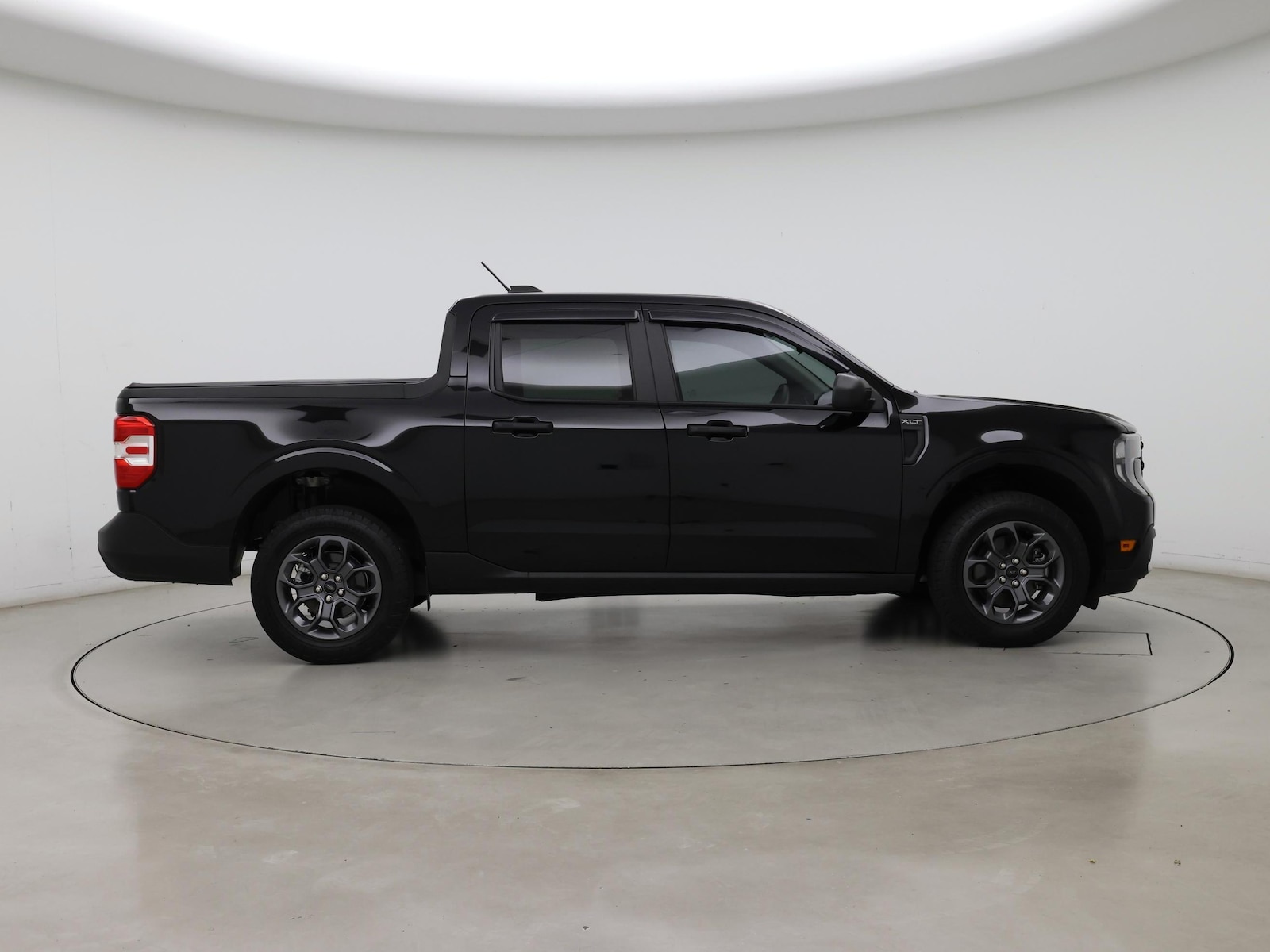 2025 Ford Maverick XLT - Photo 8