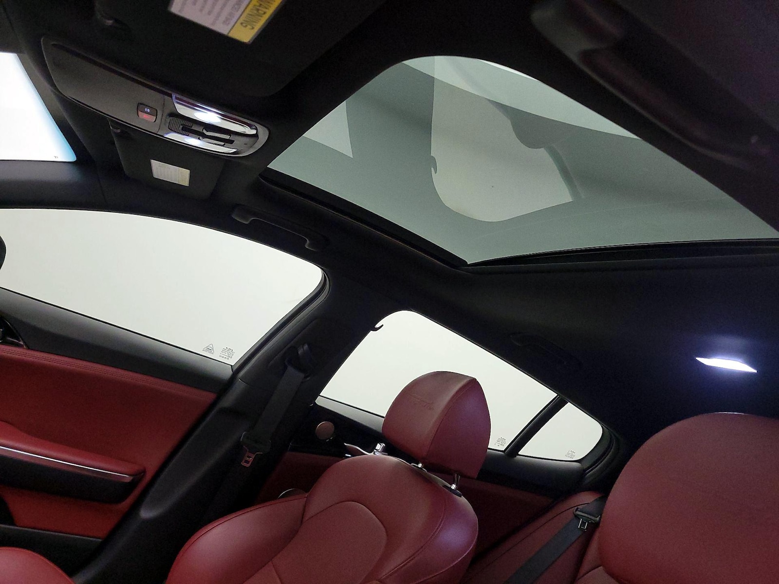 2023 Kia Stinger GT-Line - Photo 20