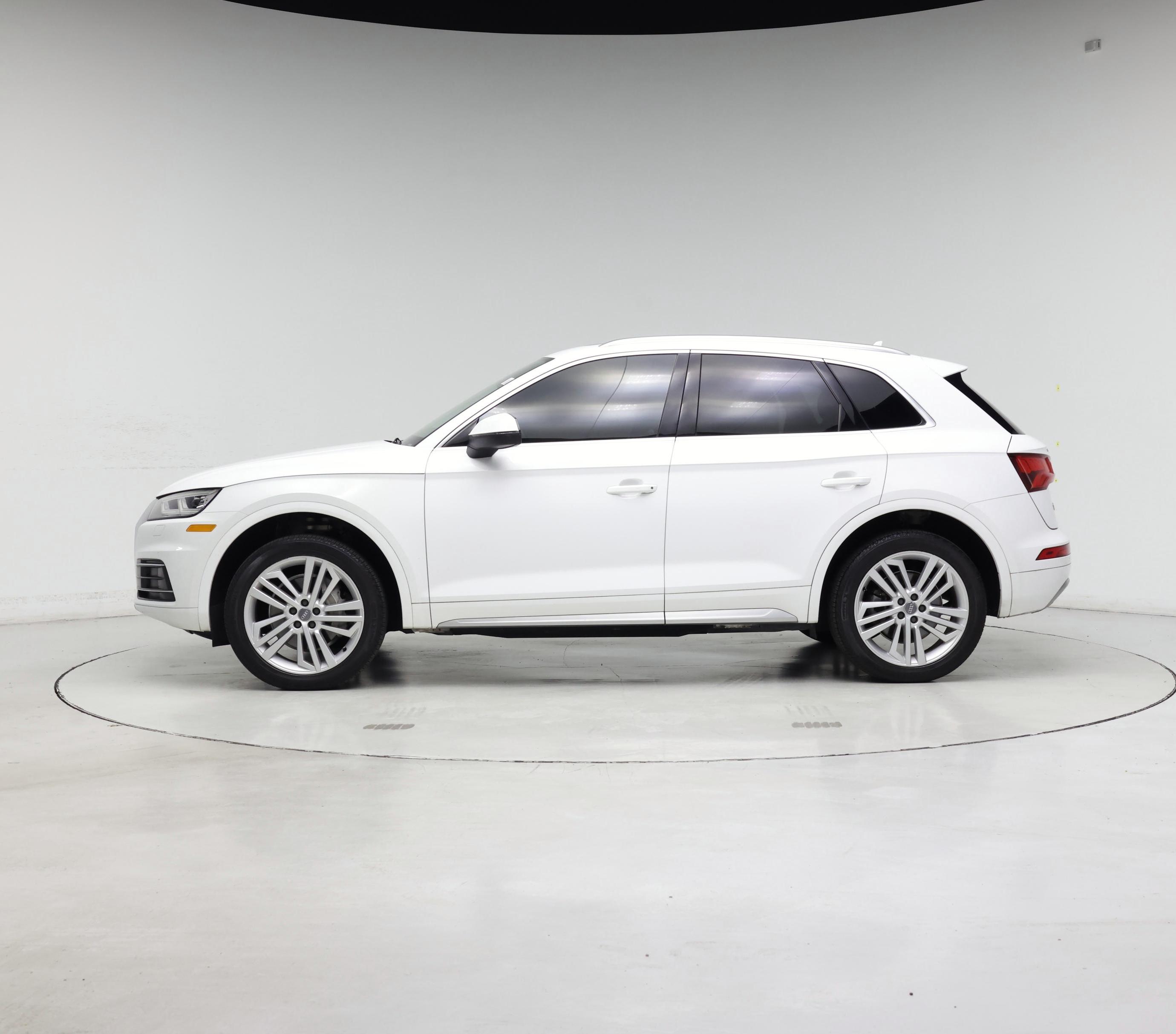 Thumbnail: 2018 Audi Q5 - 3