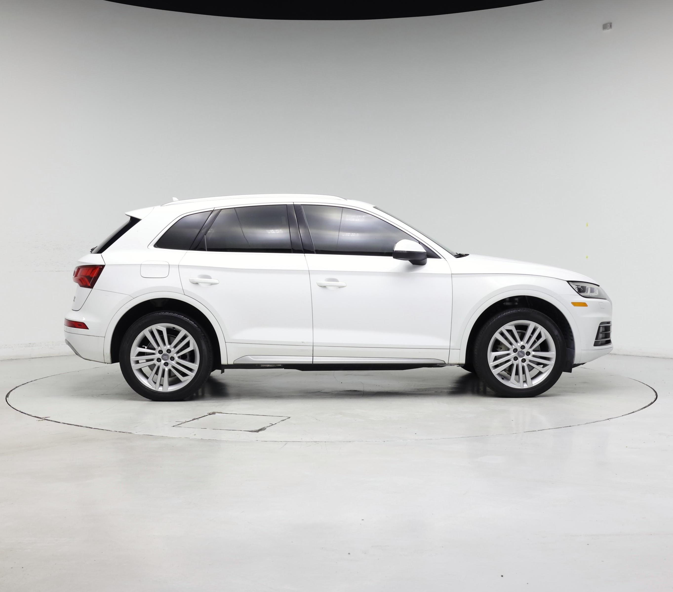 Thumbnail: 2018 Audi Q5 - 7