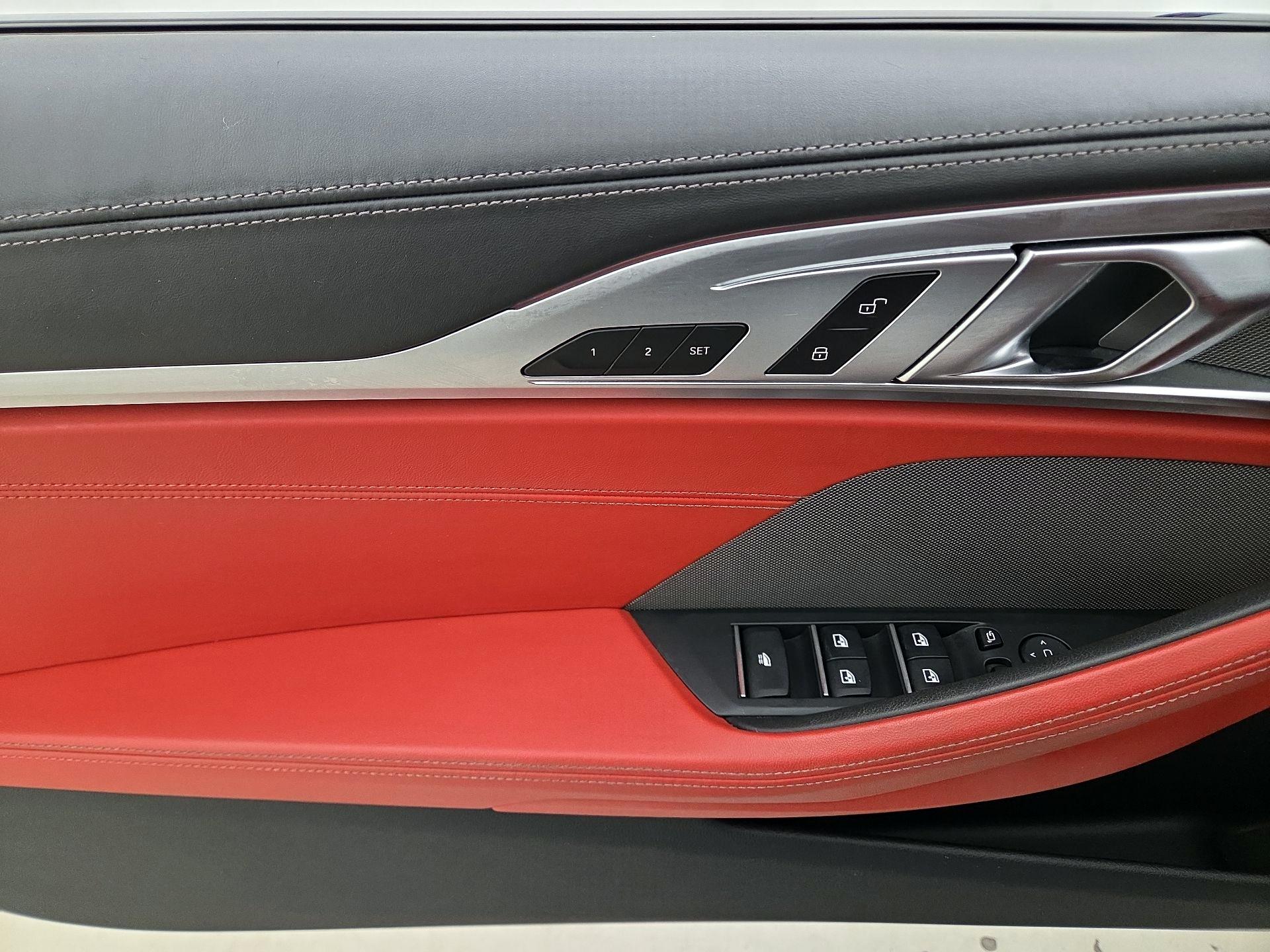 Thumbnail: 2022 BMW 8 Series - 12