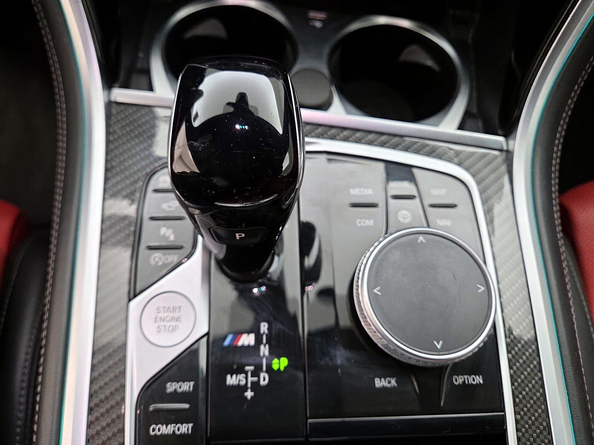 Thumbnail: 2022 BMW 8 Series - 18
