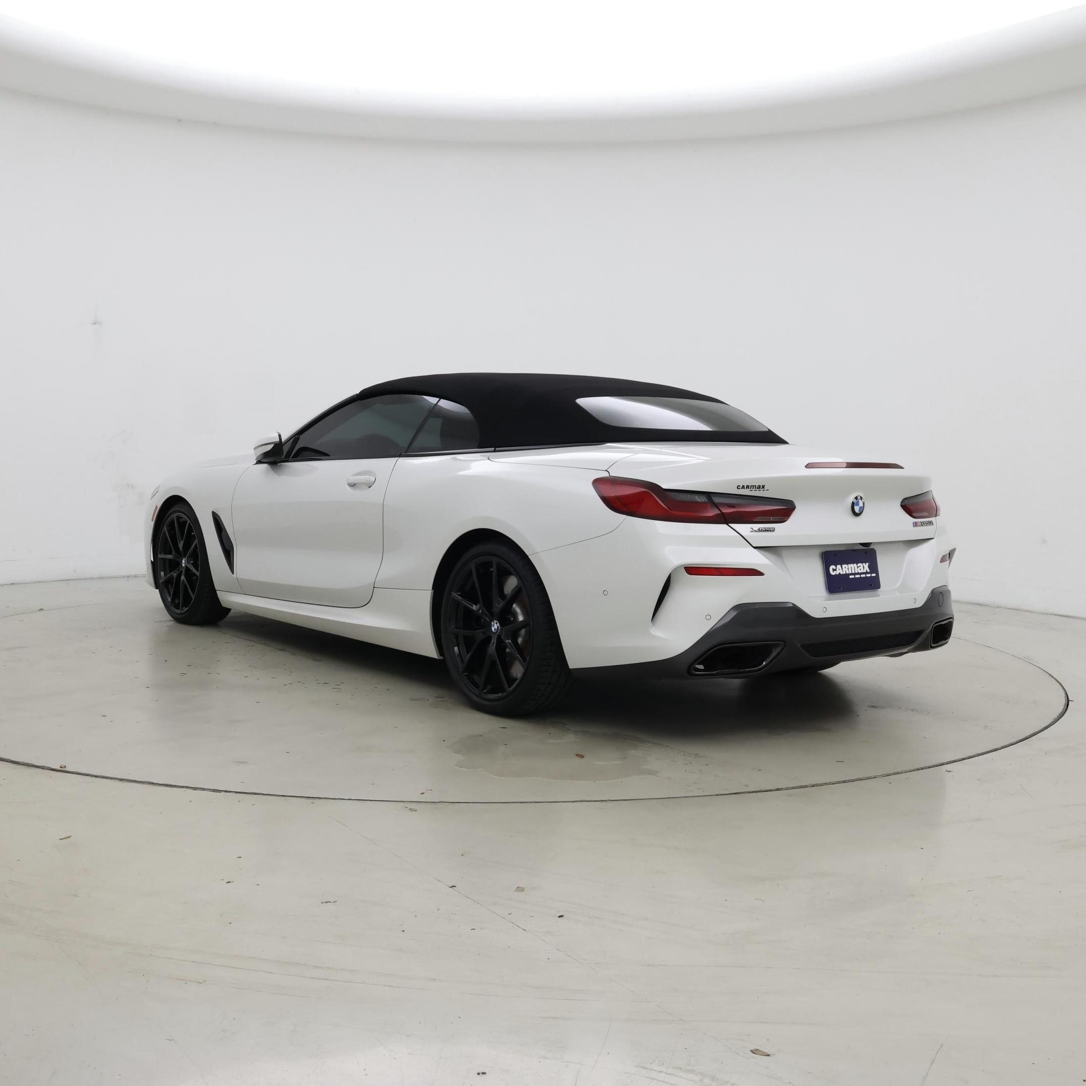Thumbnail: 2022 BMW 8 Series - 2