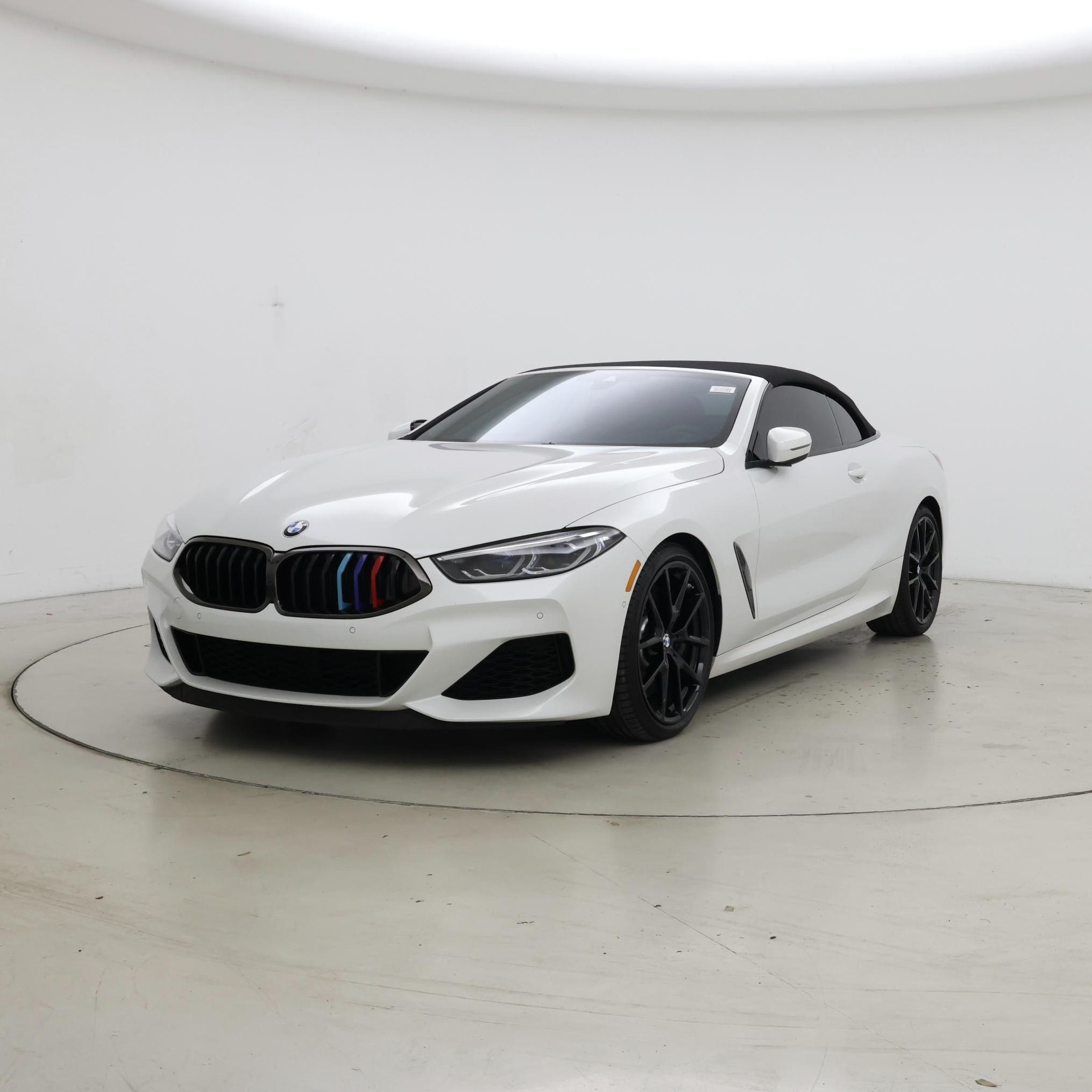 Thumbnail: 2022 BMW 8 Series - 4