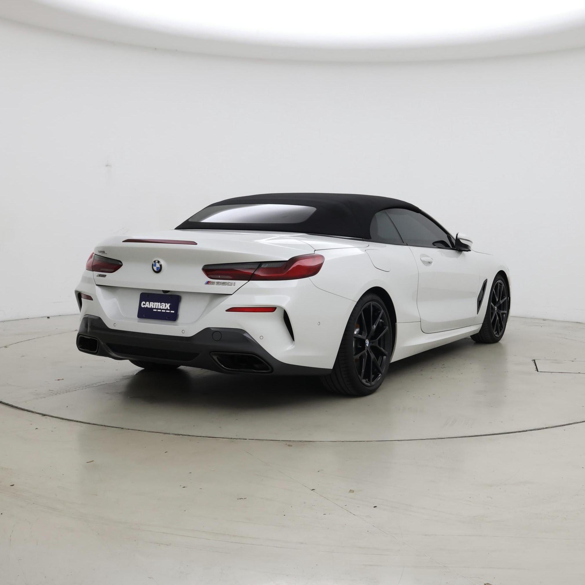Thumbnail: 2022 BMW 8 Series - 8