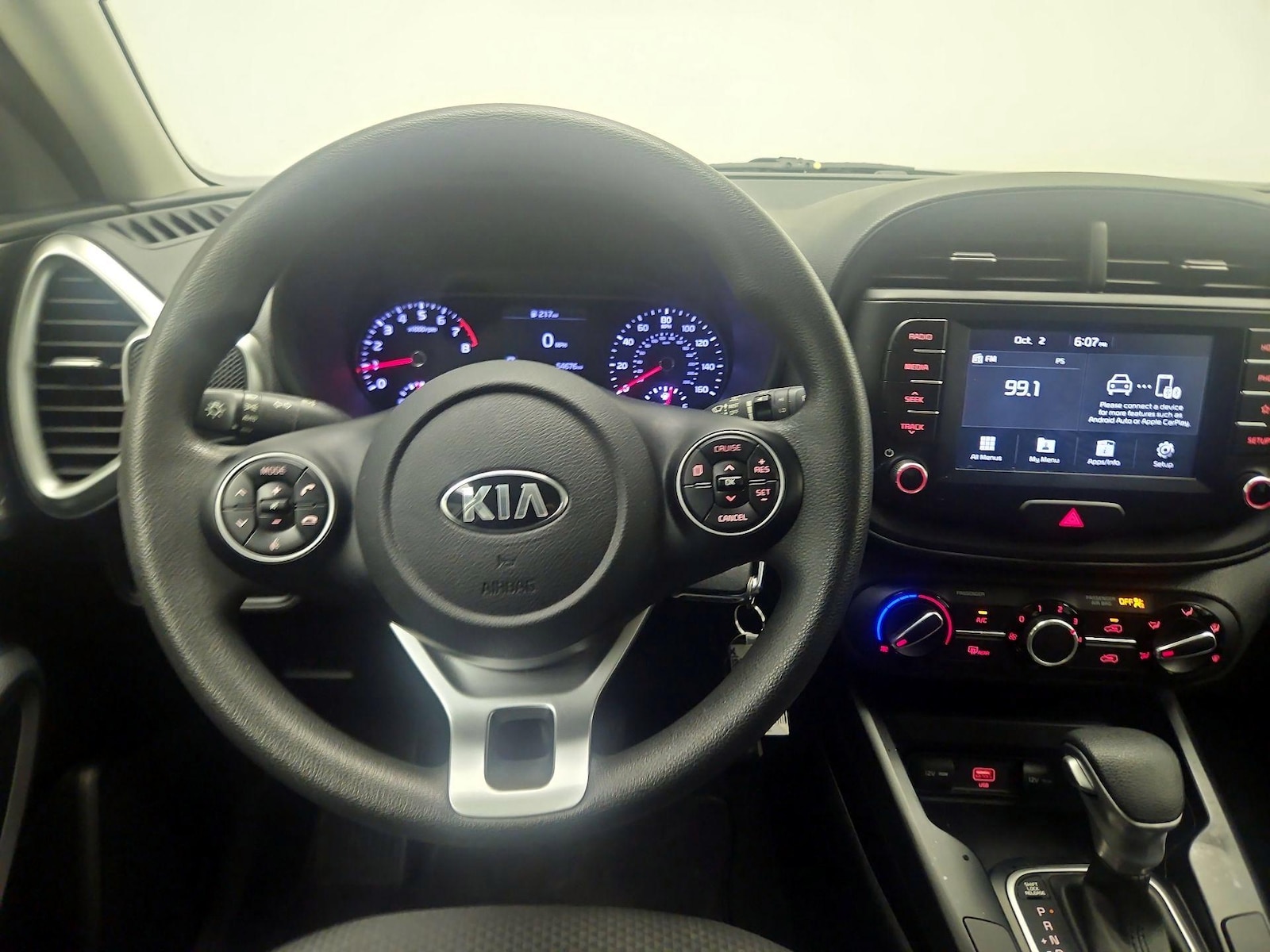 2020 Kia Soul LX - Photo 11
