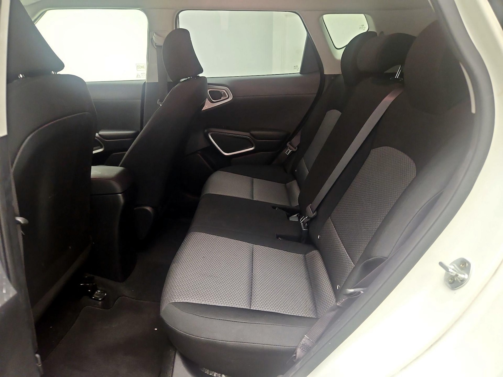 2020 Kia Soul LX - Photo 20