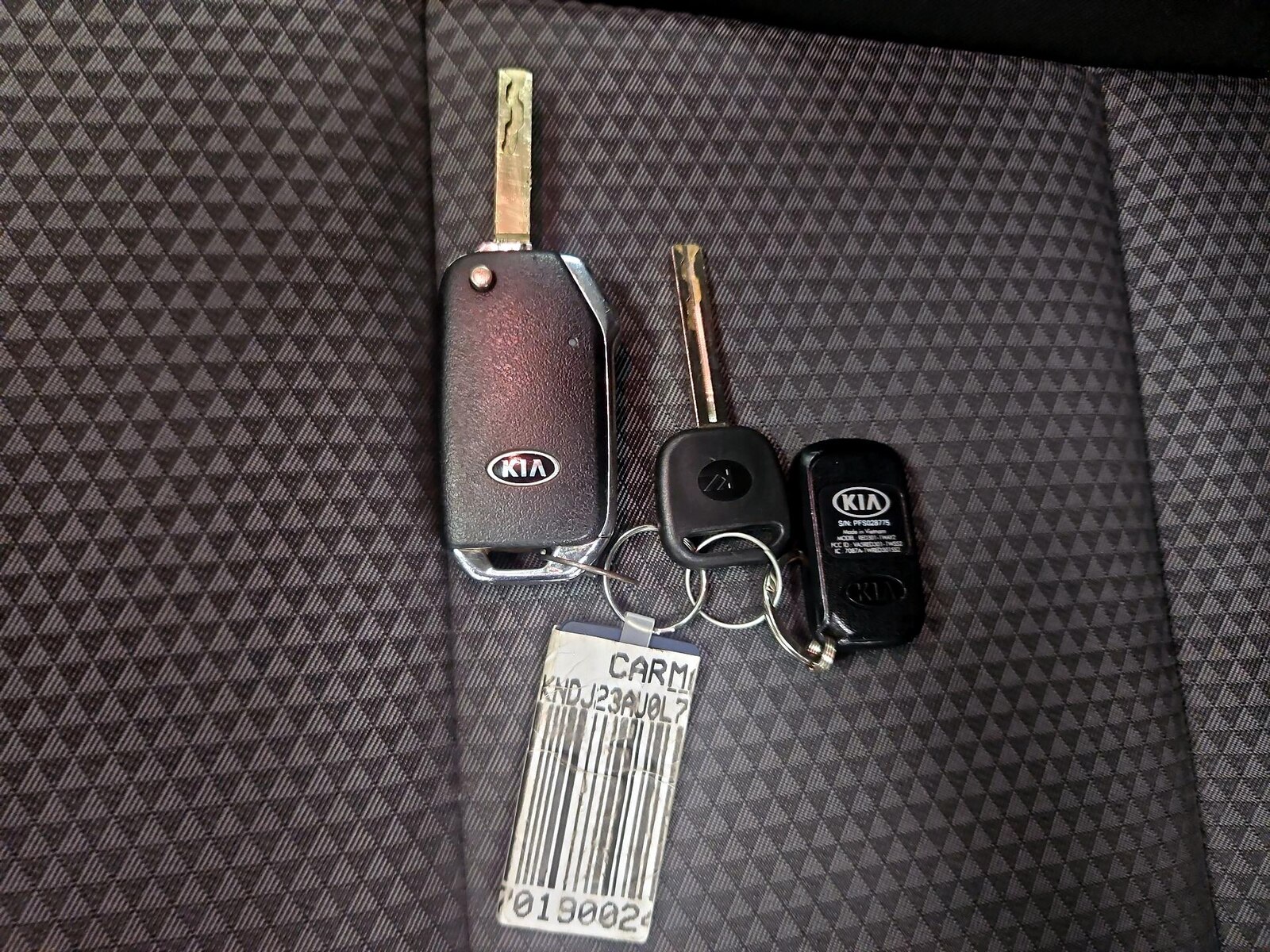 2020 Kia Soul LX - Photo 23