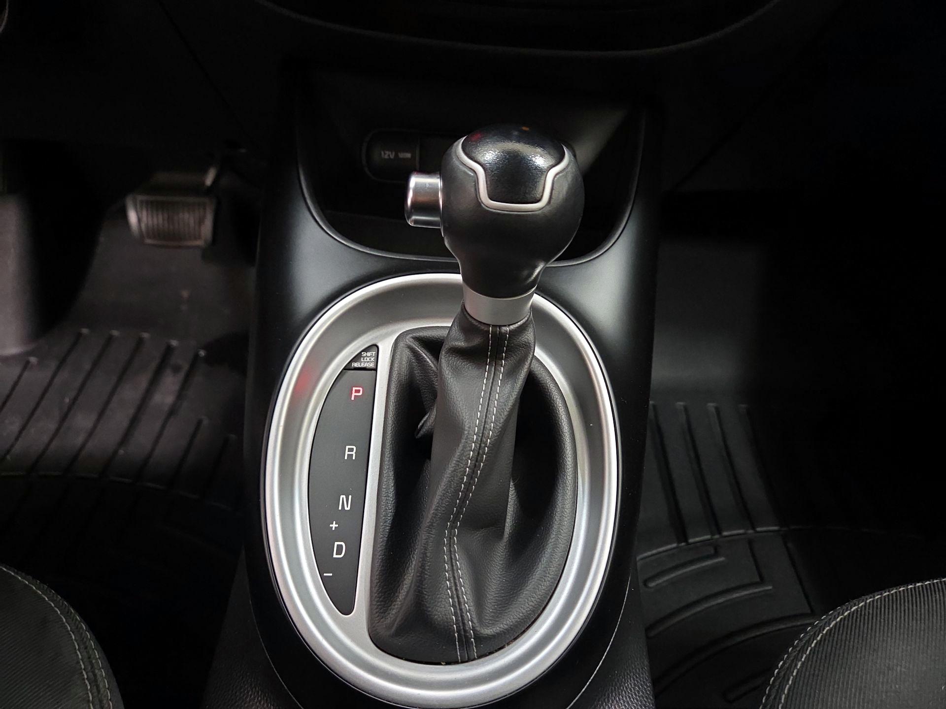Thumbnail: 2018 Kia Soul - 17