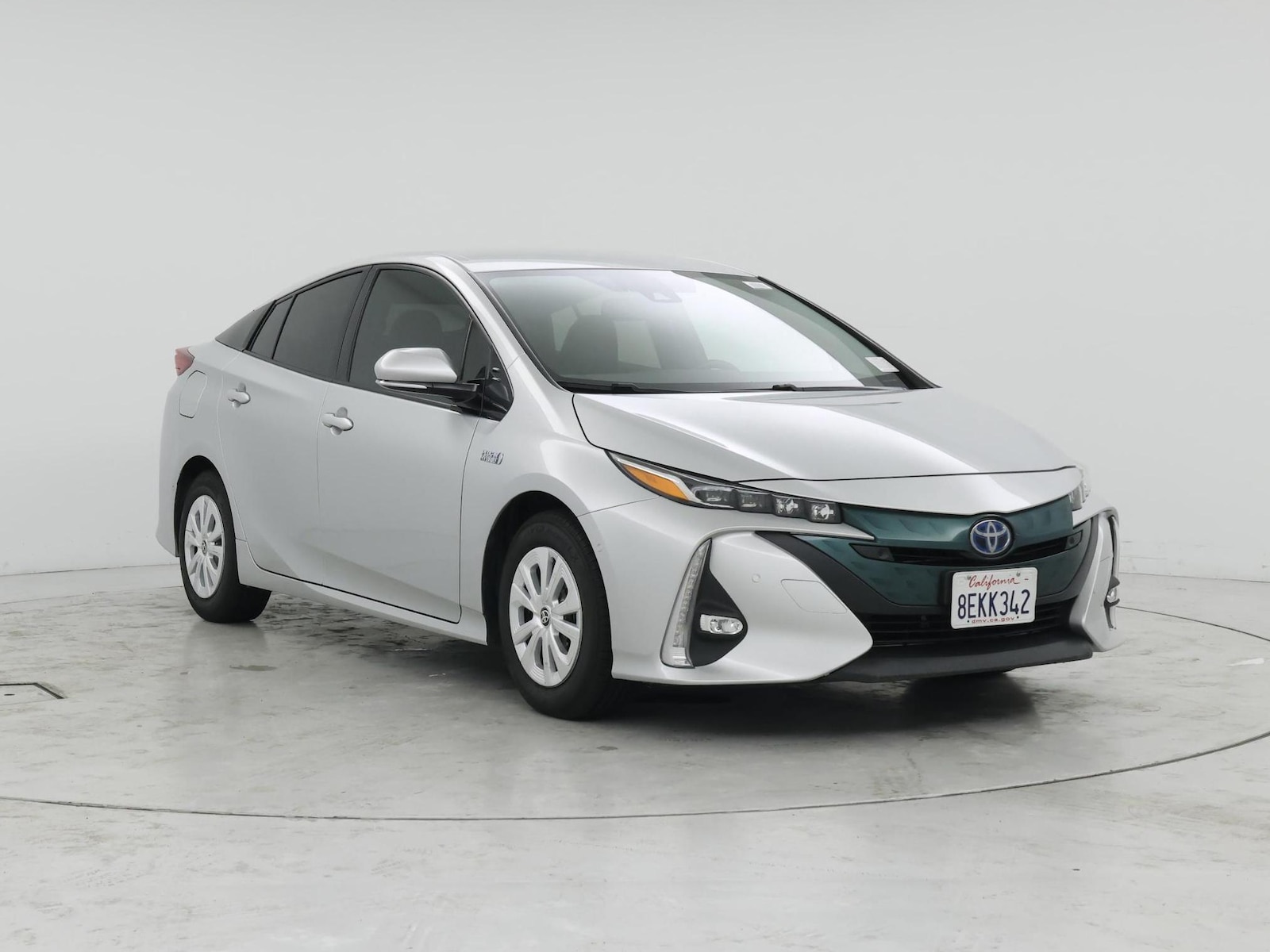 2017 Toyota Prius Prime Advanced - Photo 2